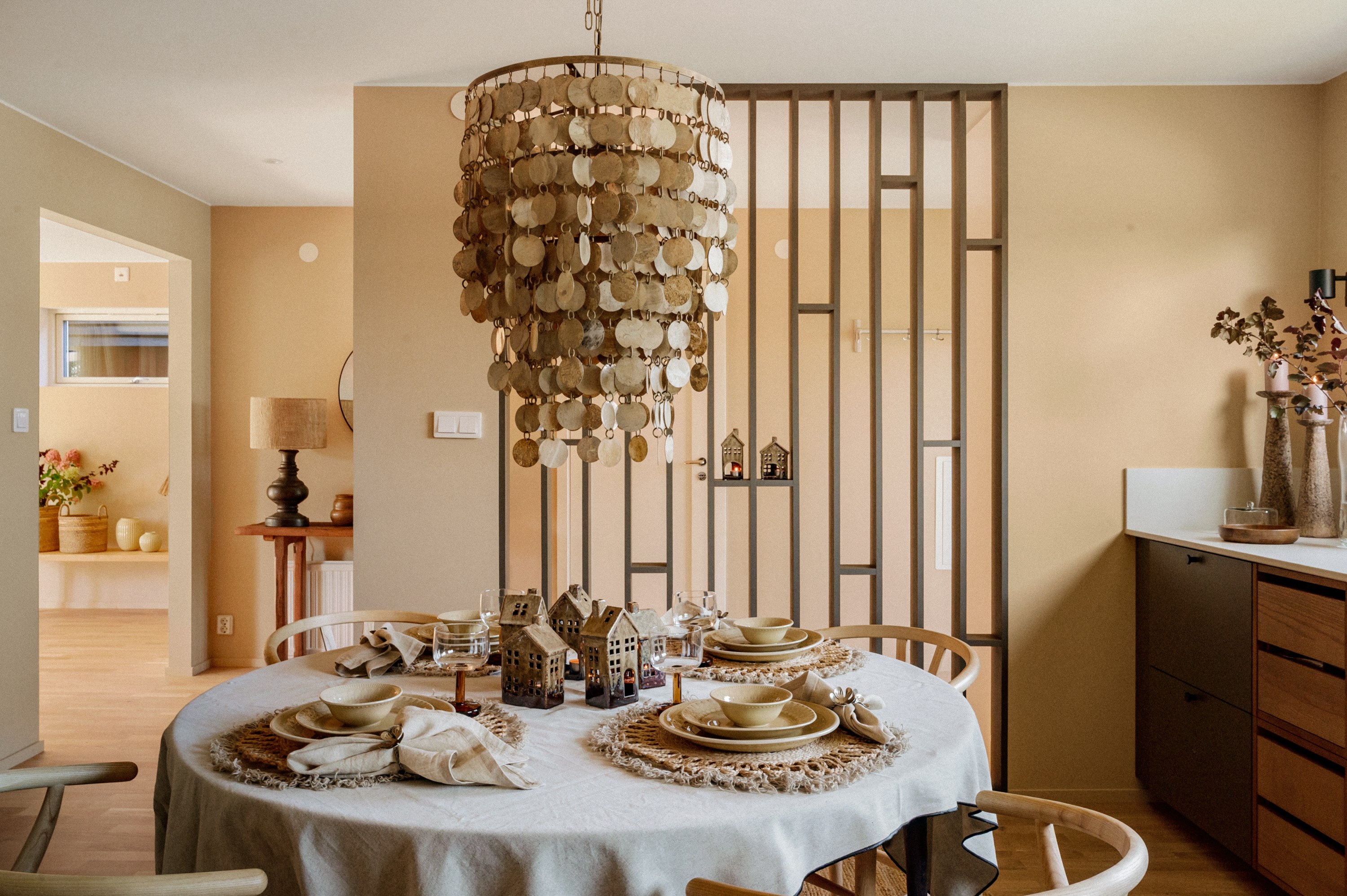 Bostadsbild från Ängsövägen 5, Såld i Krokhöjden, Nacka