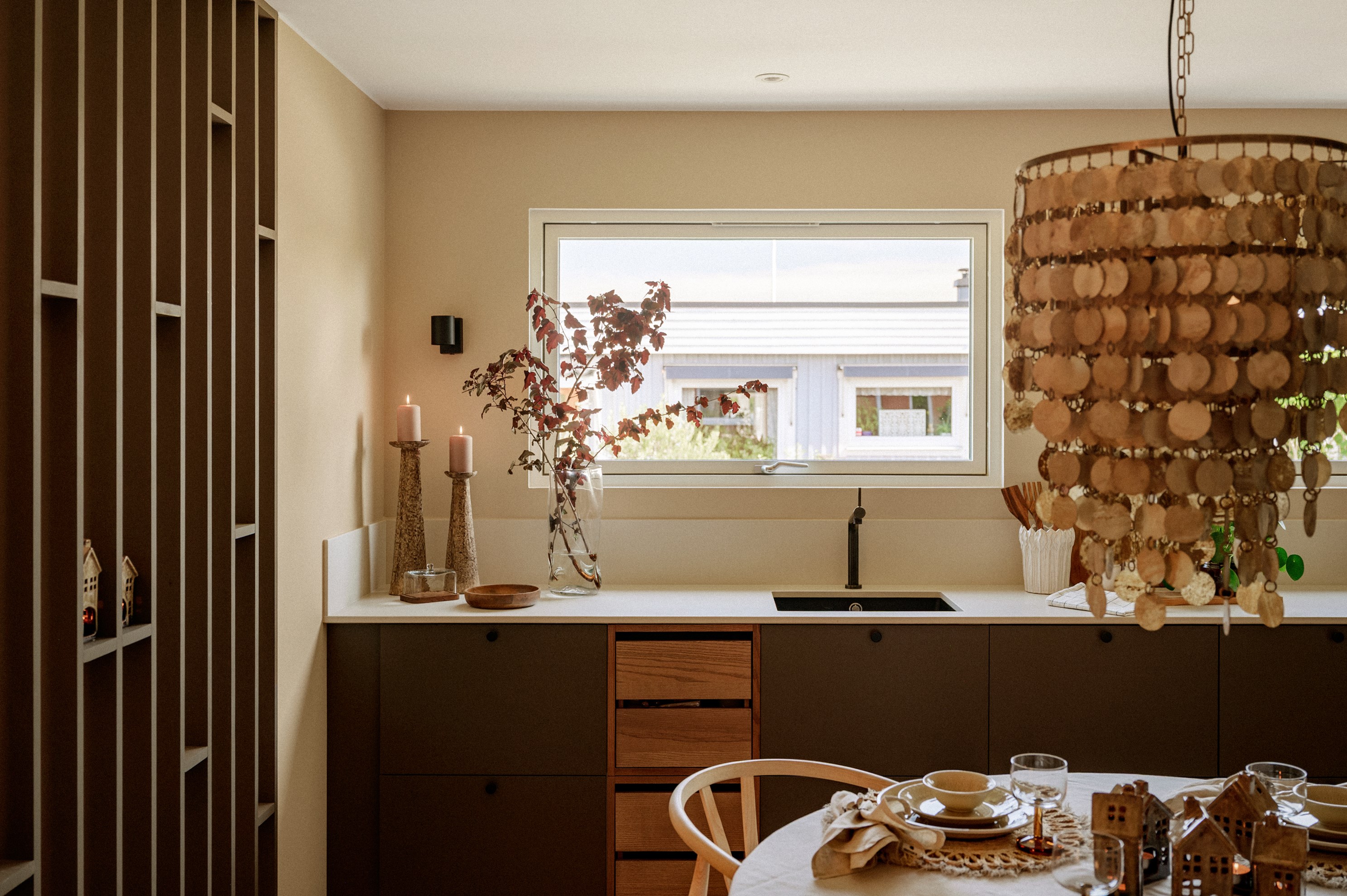 Bostadsbild från Ängsövägen 5, Såld i Krokhöjden, Nacka