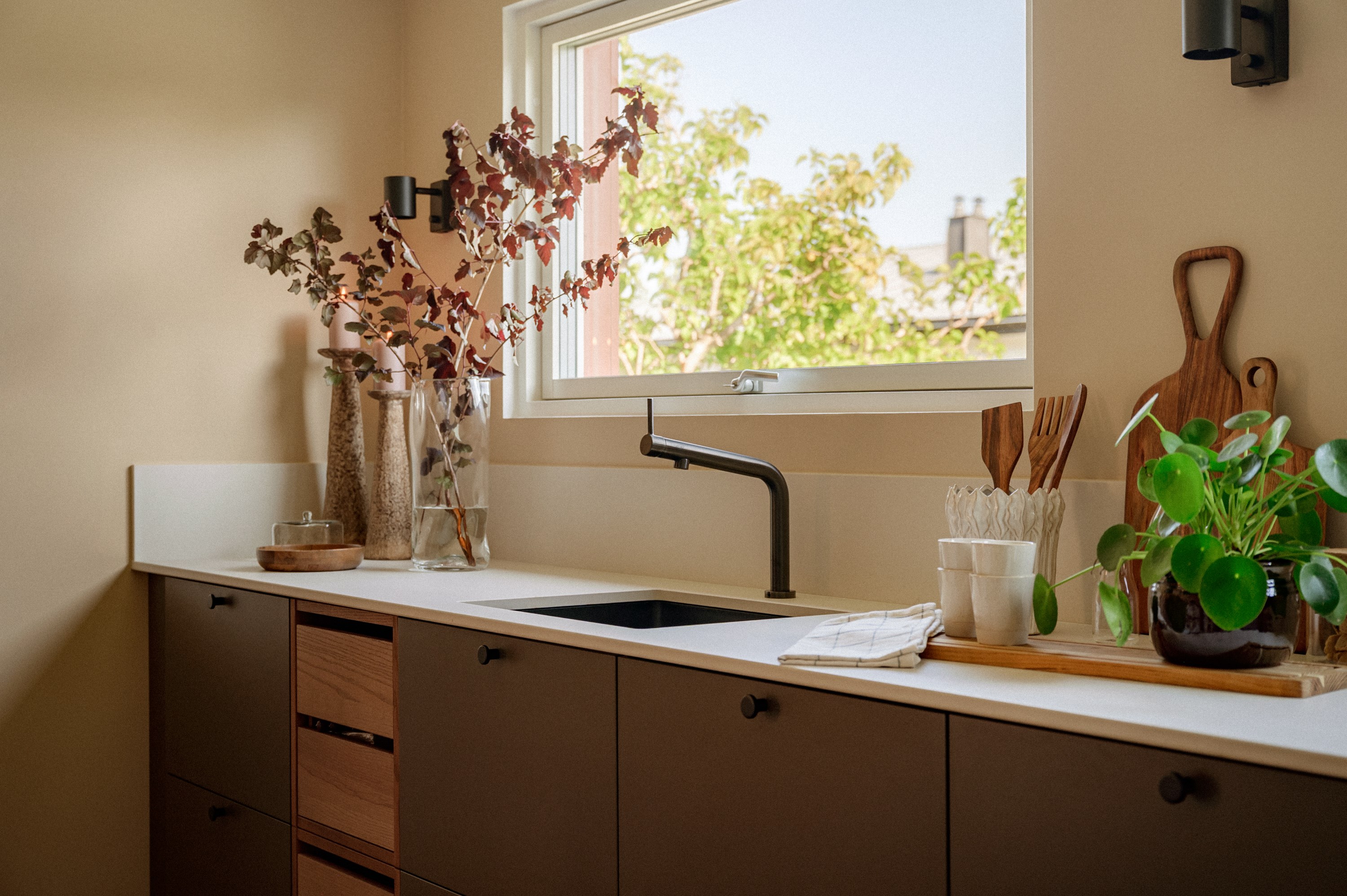 Bostadsbild från Ängsövägen 5, Såld i Krokhöjden, Nacka