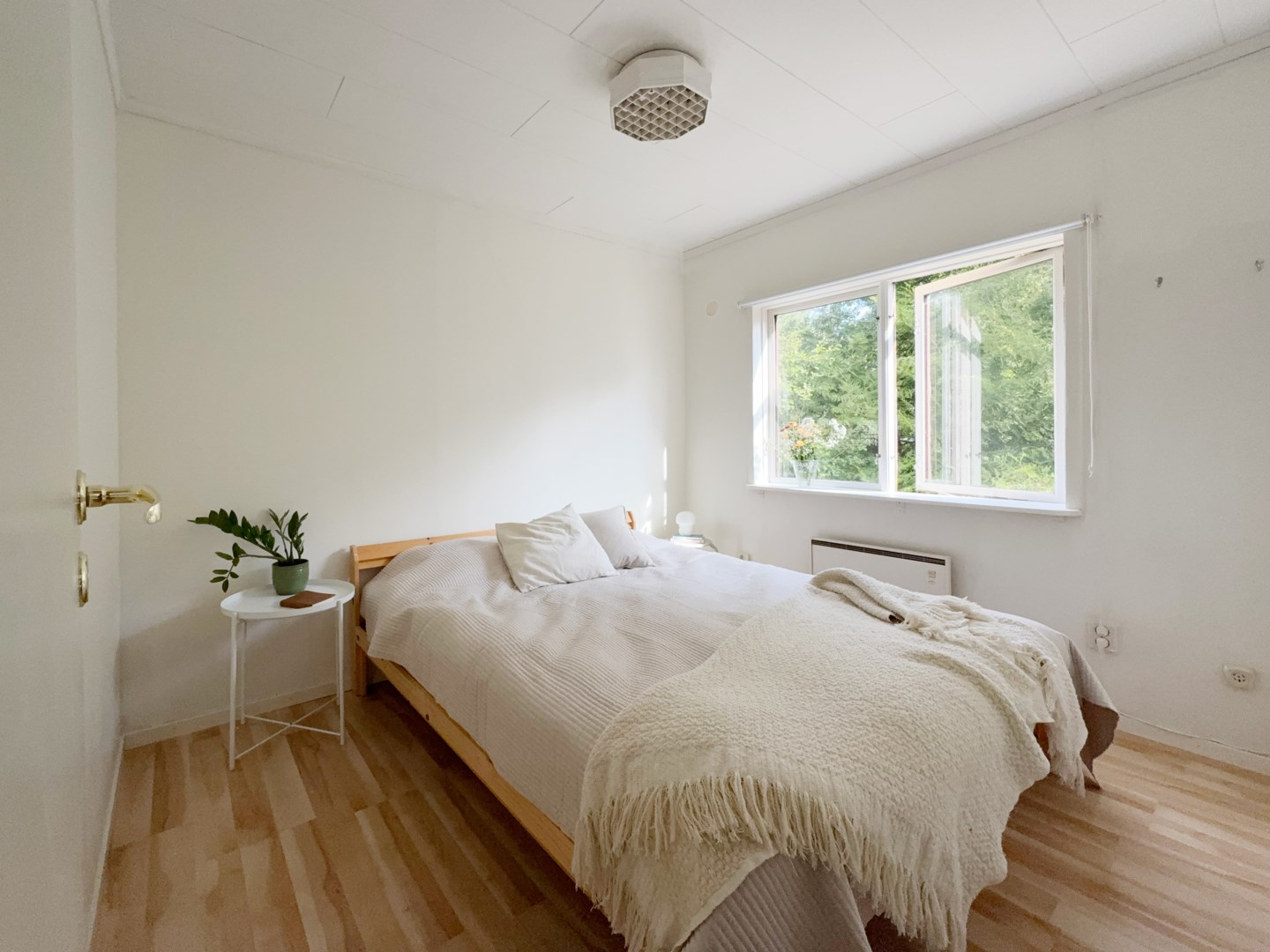 Bostadsbild från Marsvägen 6, Till salu i Gustavsvik, Nacka