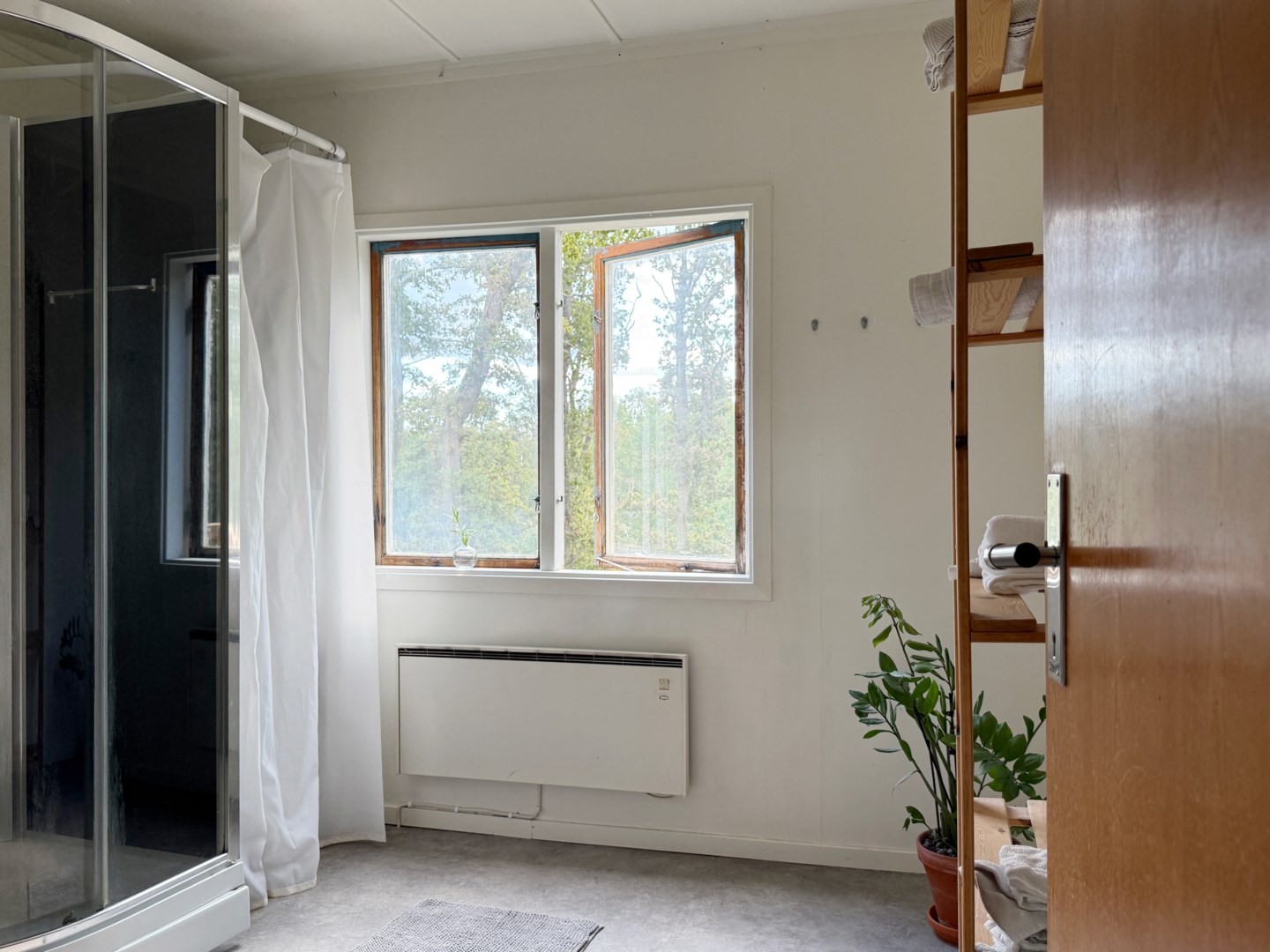 Bostadsbild från Marsvägen 6, Till salu i Gustavsvik, Nacka