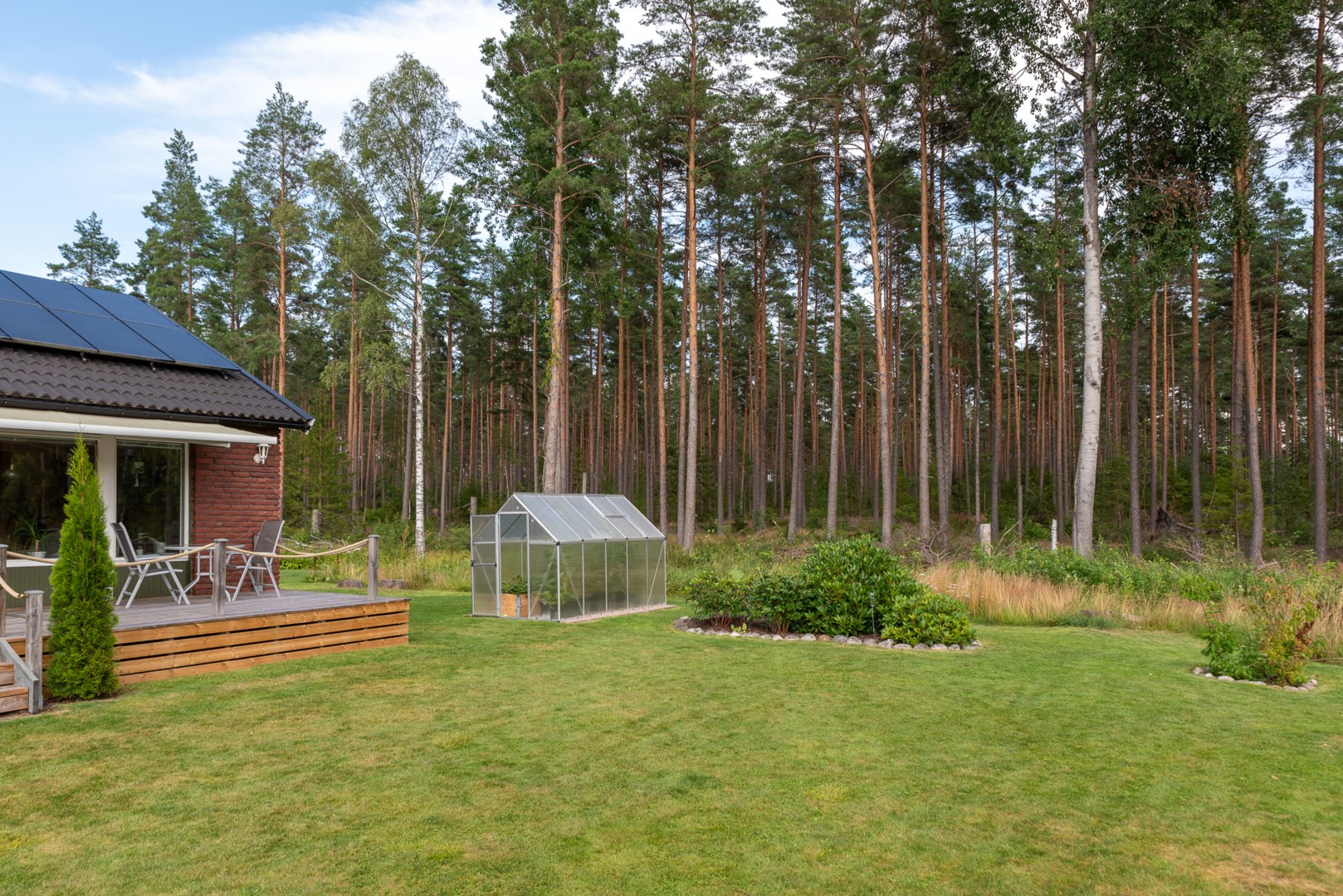 Bostadsbild från Ångloksgatan 7, Såld i Tillberga, Västerås