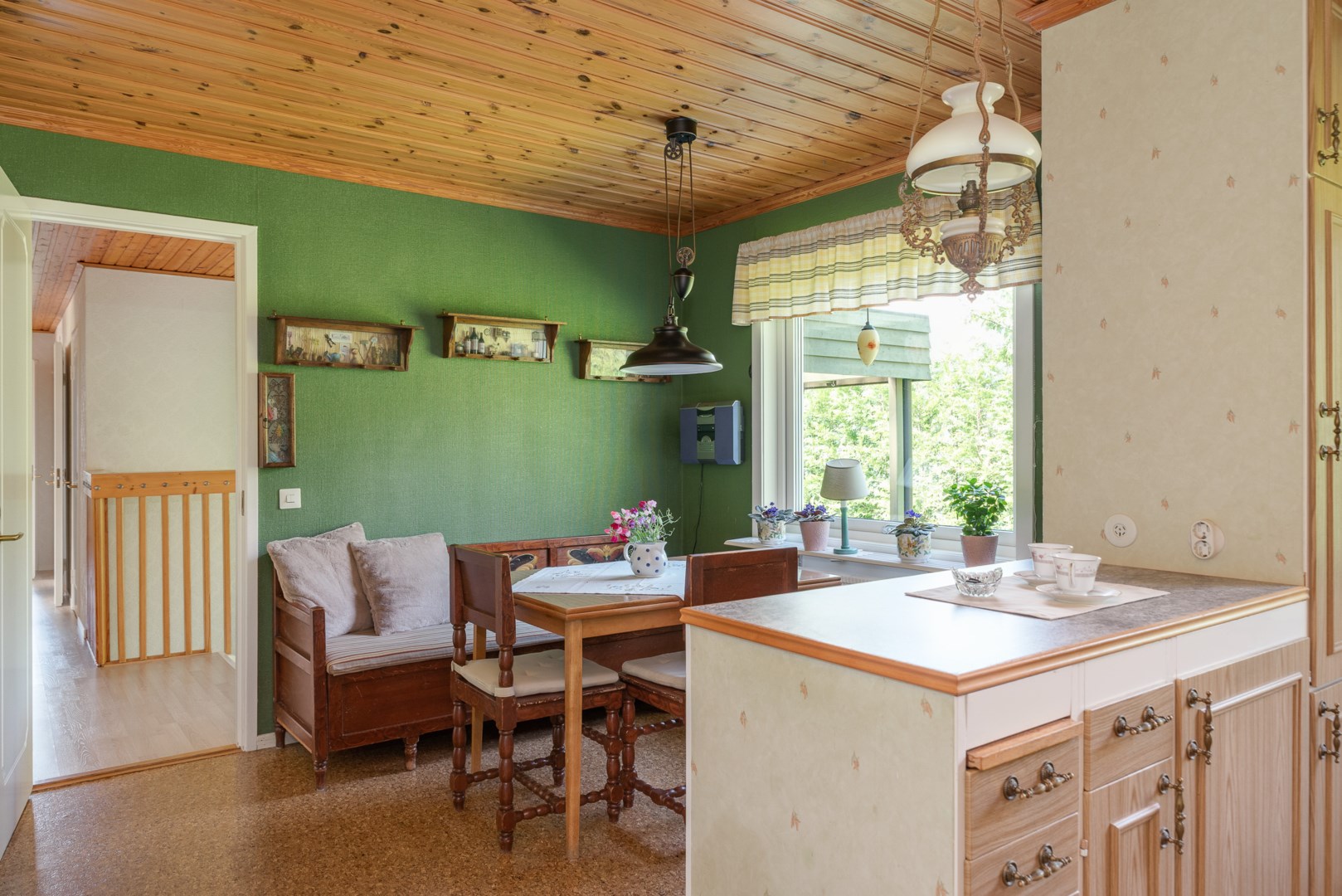 Bostadsbild från Ångloksgatan 7, Såld i Tillberga, Västerås