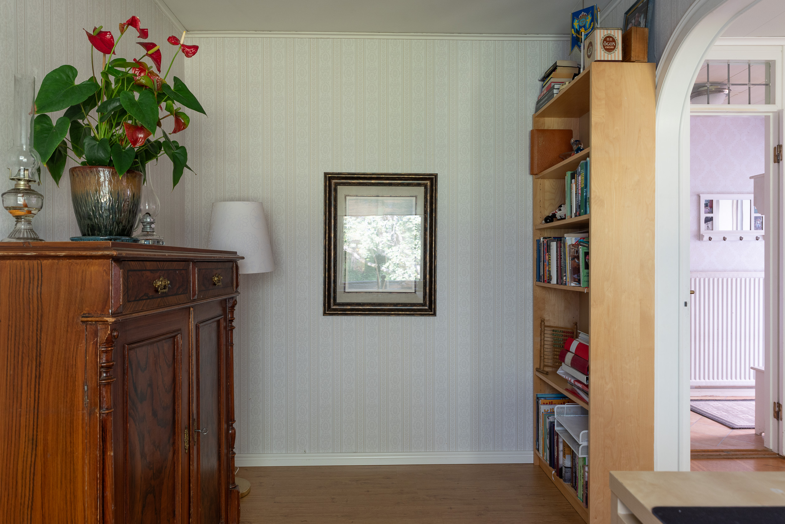 Bostadsbild från Bolmörtsgatan 7, Såld i Nordanby, Västerås