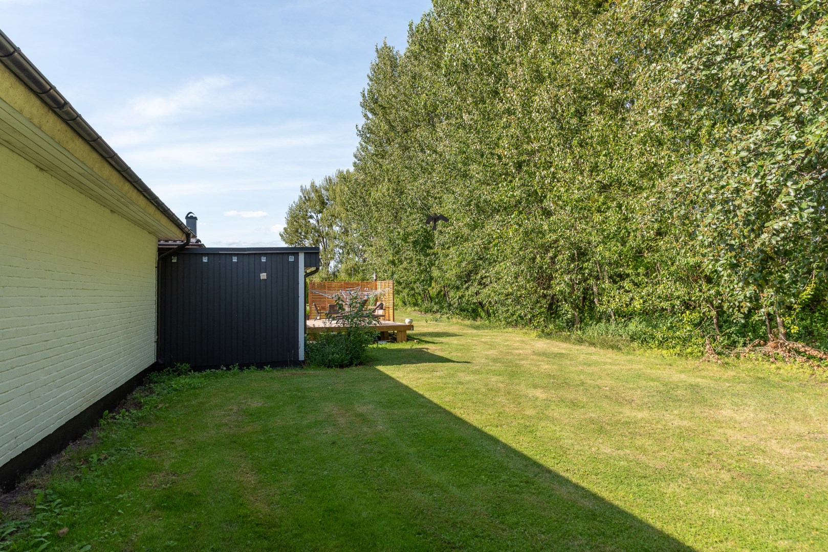 Bostadsbild från Bolmörtsgatan 7, Såld i Nordanby, Västerås