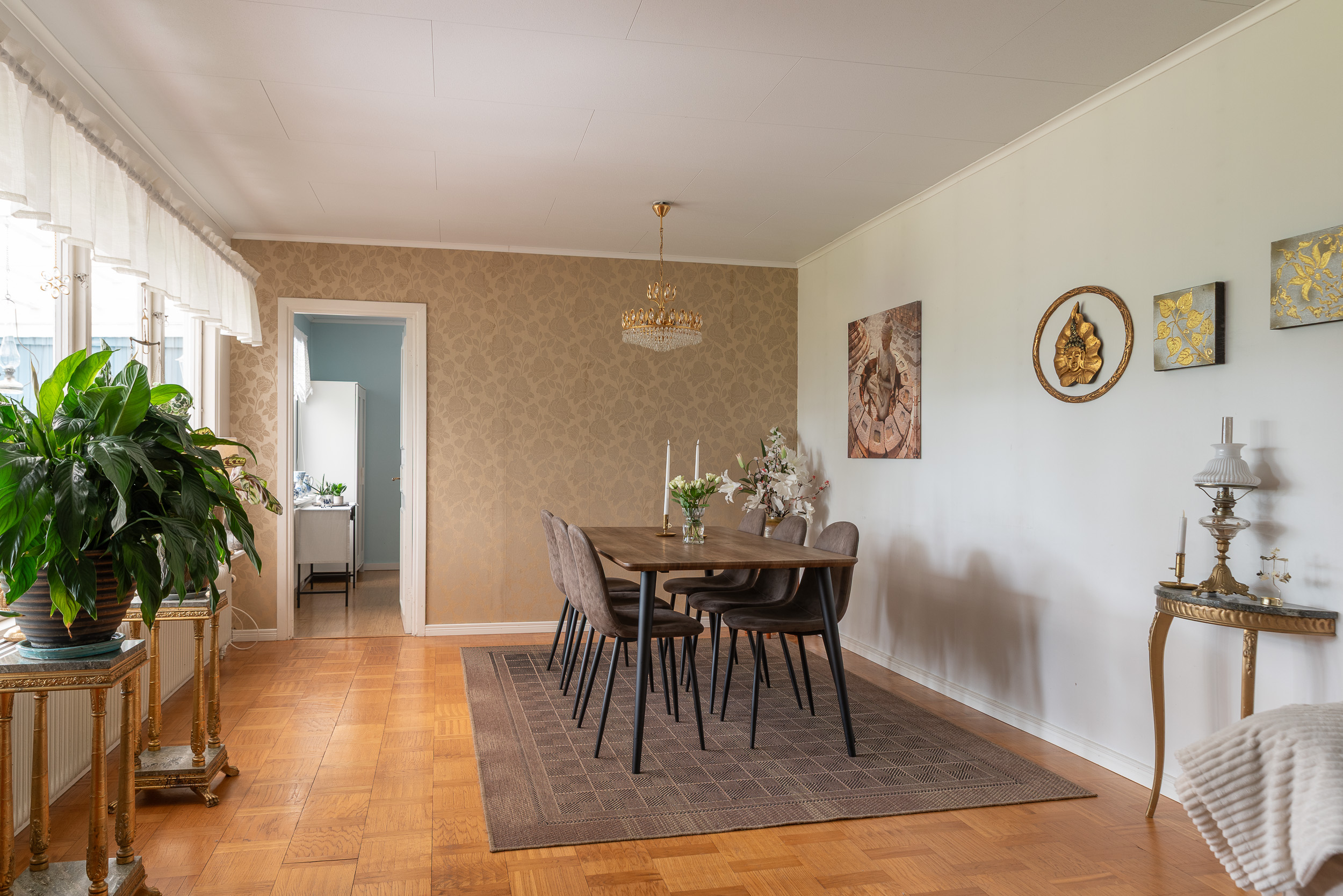 Bostadsbild från Bolmörtsgatan 7, Såld i Nordanby, Västerås