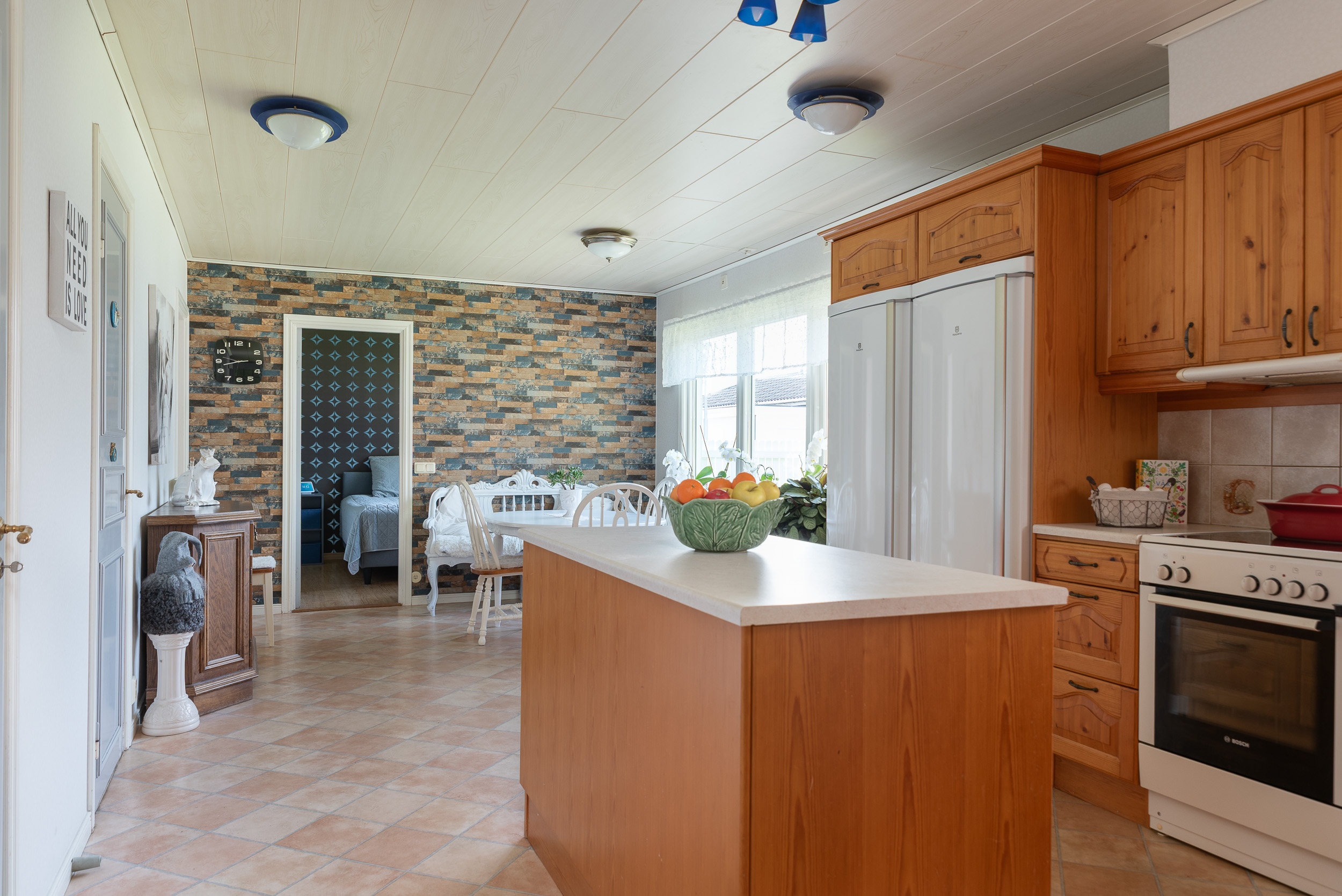 Bostadsbild från Bolmörtsgatan 7, Såld i Nordanby, Västerås