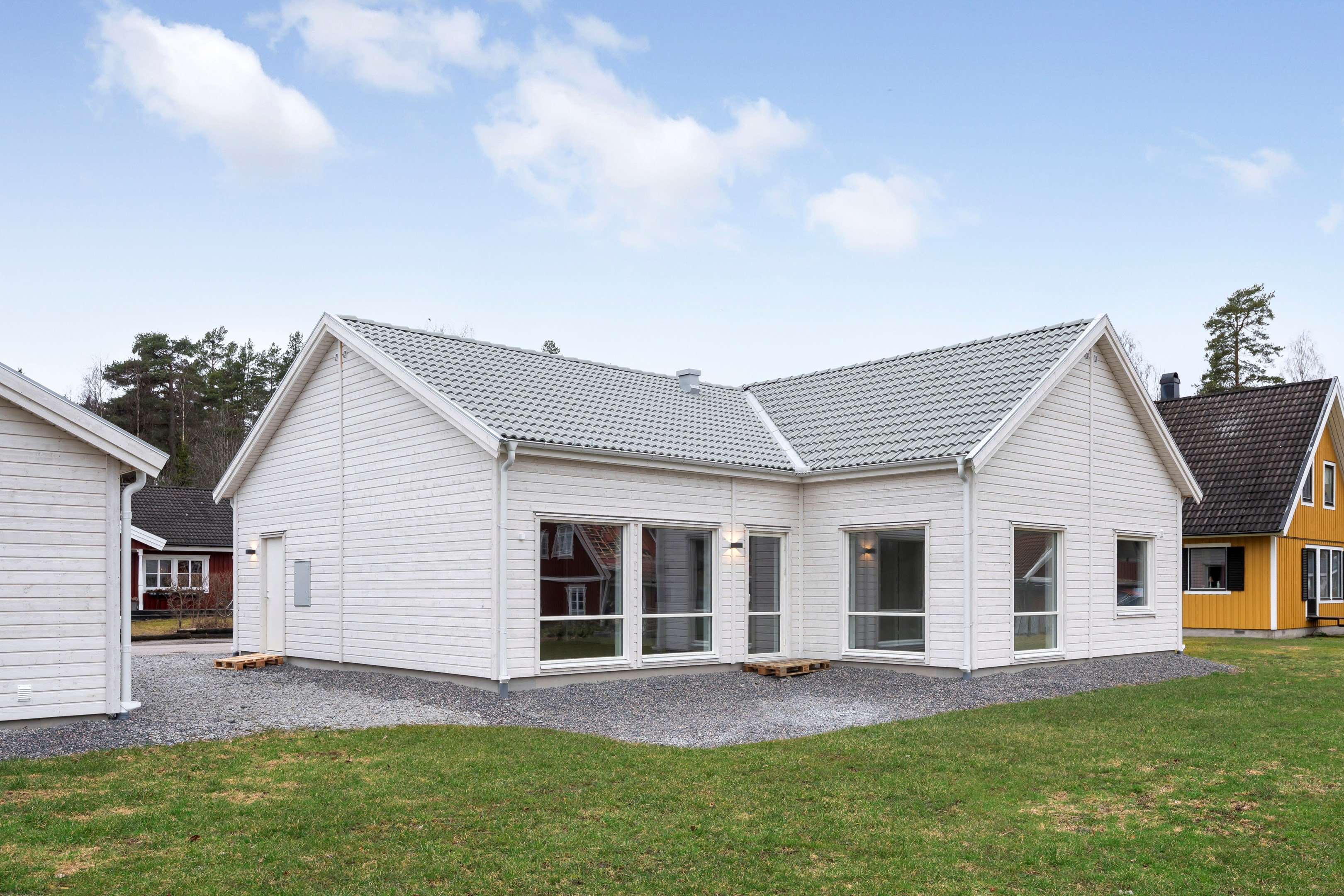 Bostadsbild från Skovelvägen 8, Till salu i Heby, Heby