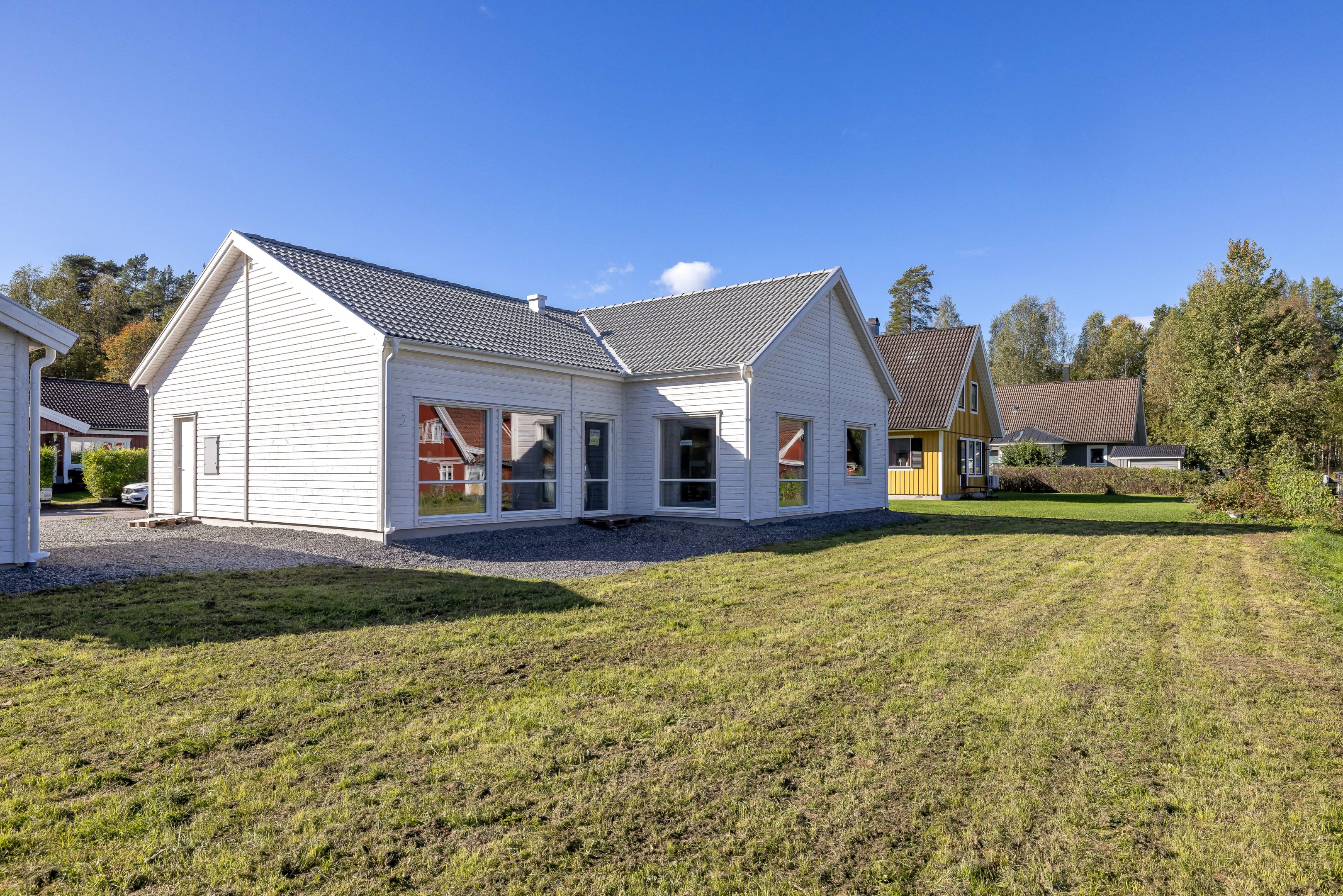 Bostadsbild från Skovelvägen 8, Kommande i Heby, Heby