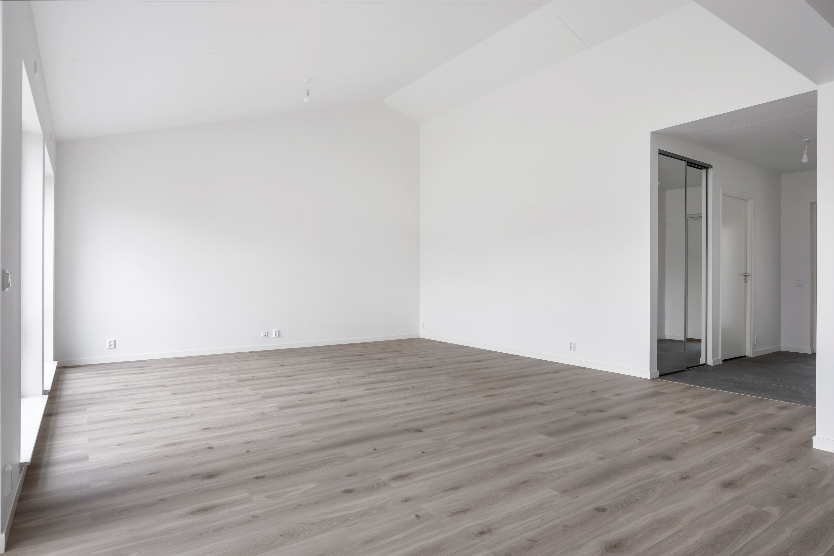 Bostadsbild från Skovelvägen 8, Till salu i Heby, Heby