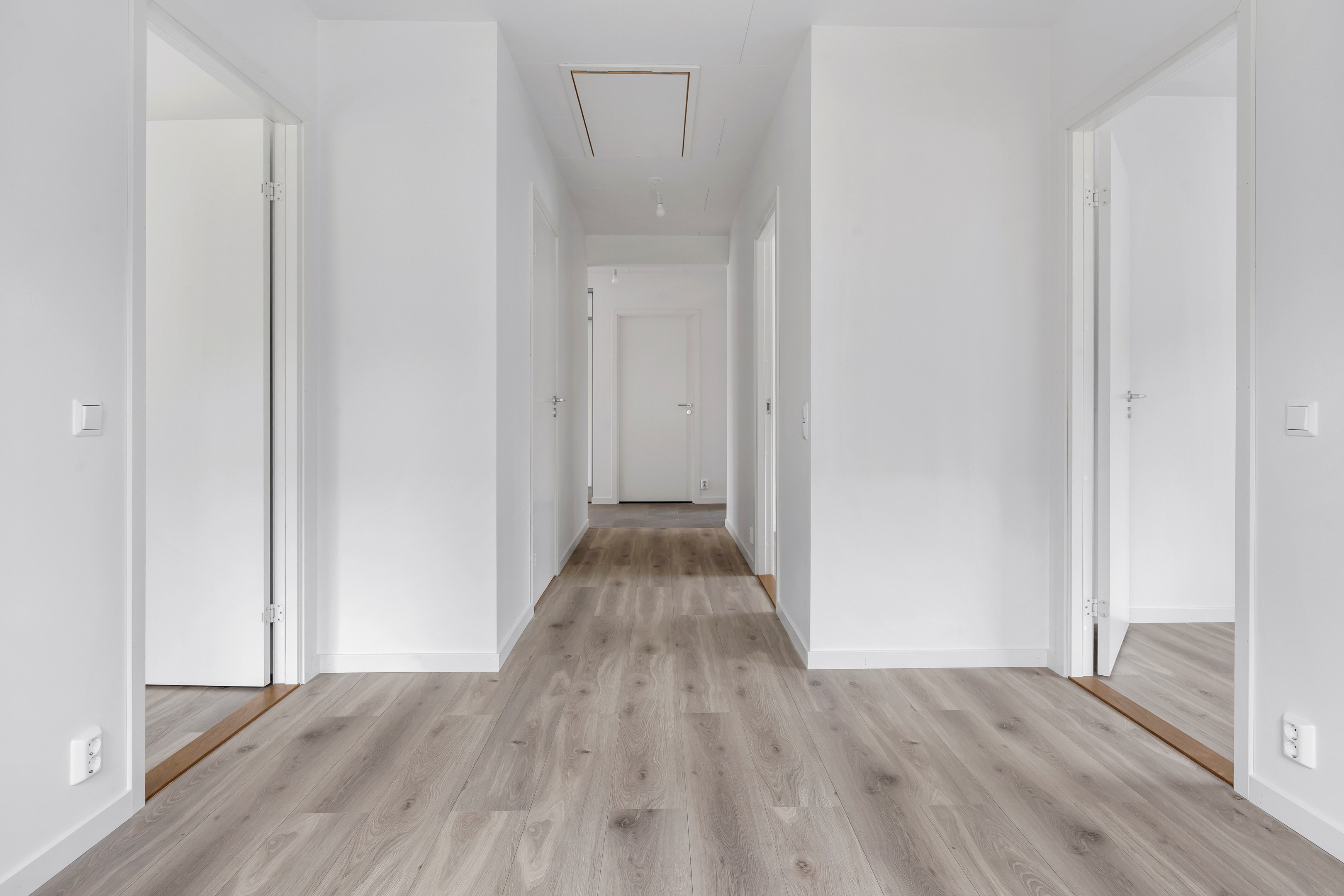 Bostadsbild från Skovelvägen 8, Till salu i Heby, Heby