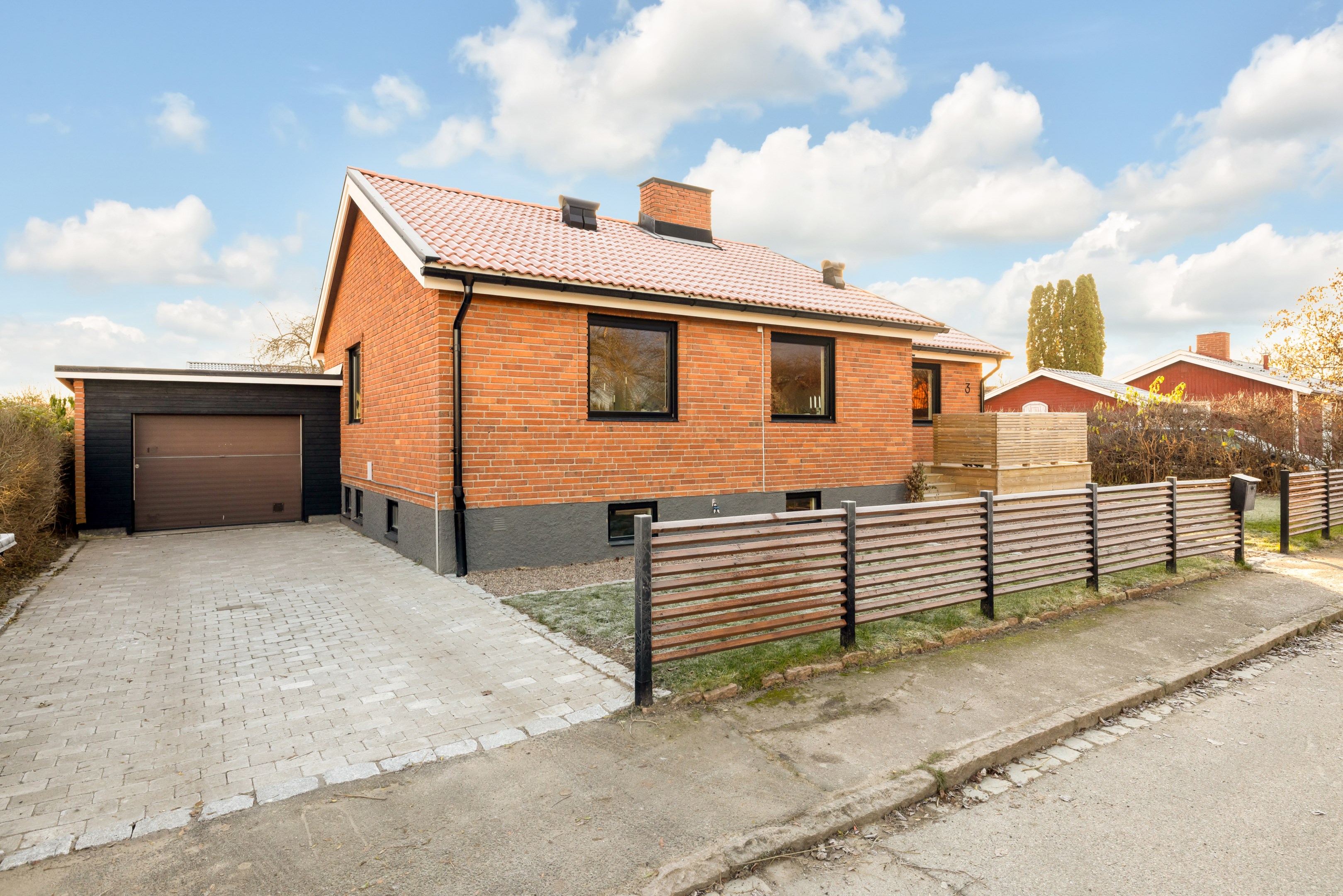 Bostadsbild från Kadettgatan 3, Såld i Bärby Hage, Uppsala