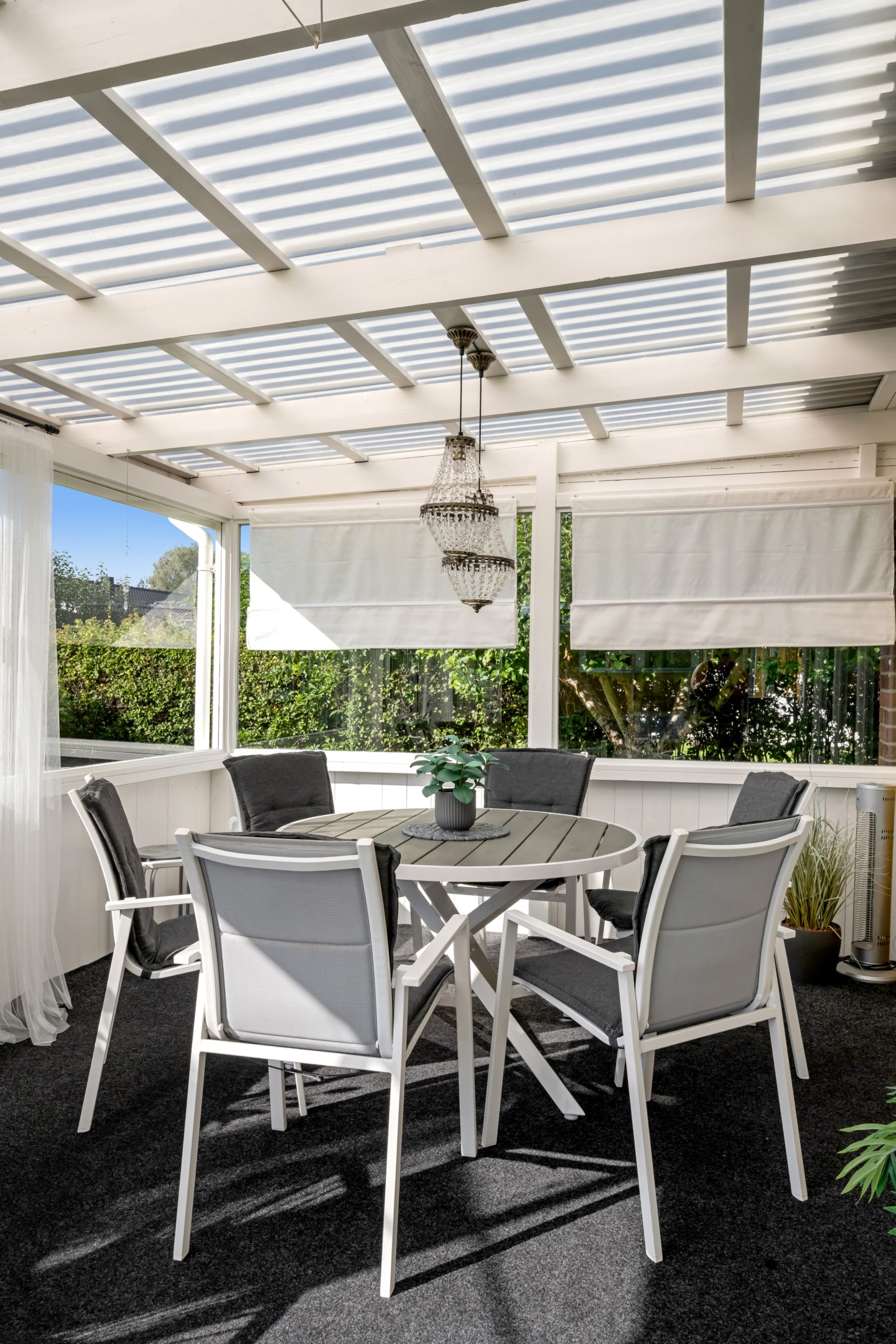 Bostadsbild från Bellisvägen 8, Såld i Lövstalöt, Uppsala