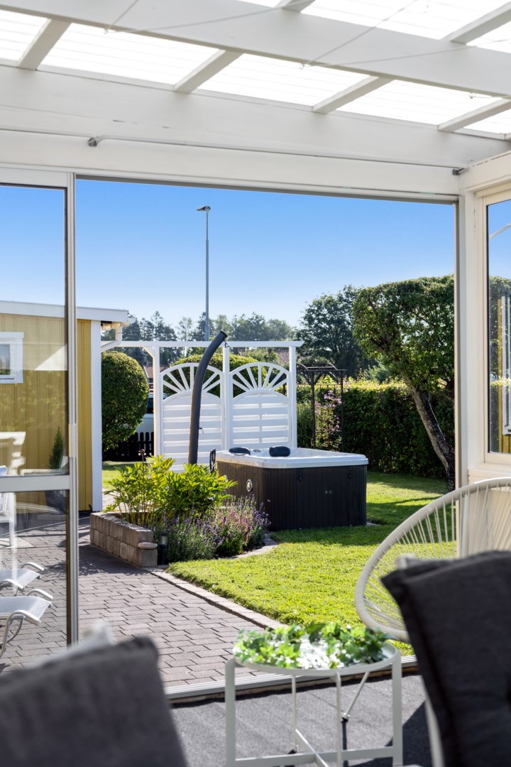 Bostadsbild från Bellisvägen 8, Såld i Lövstalöt, Uppsala