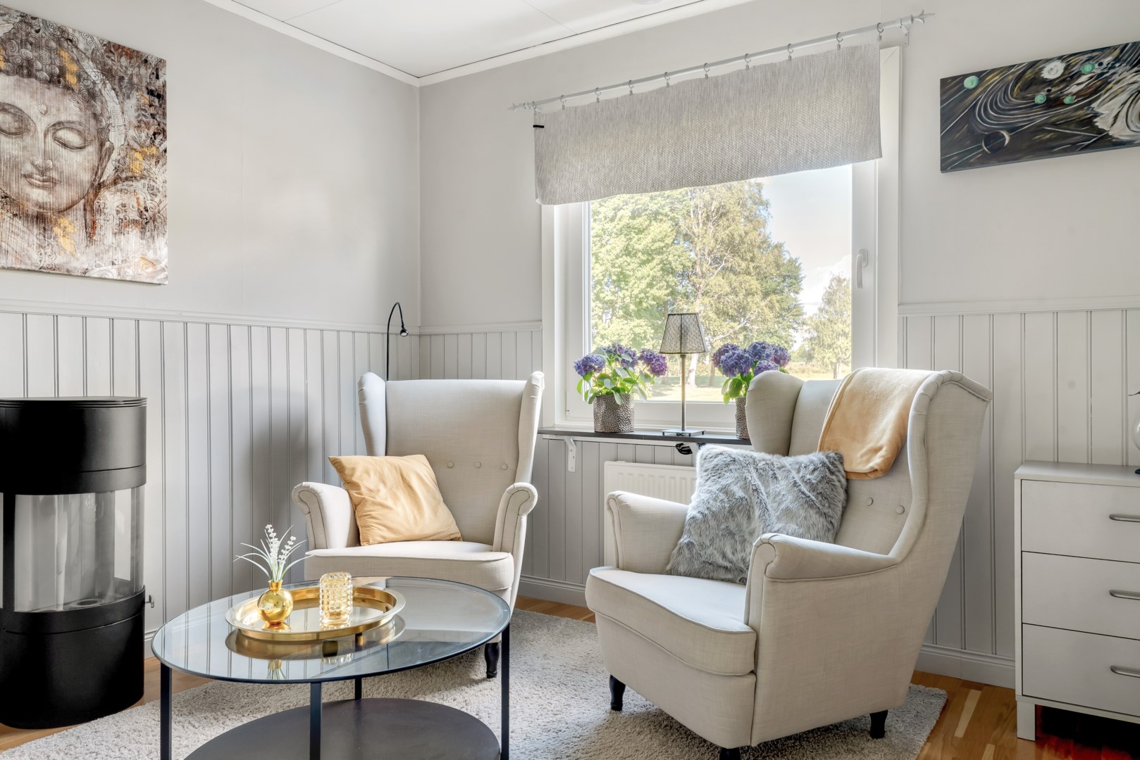 Bostadsbild från Bellisvägen 8, Såld i Lövstalöt, Uppsala