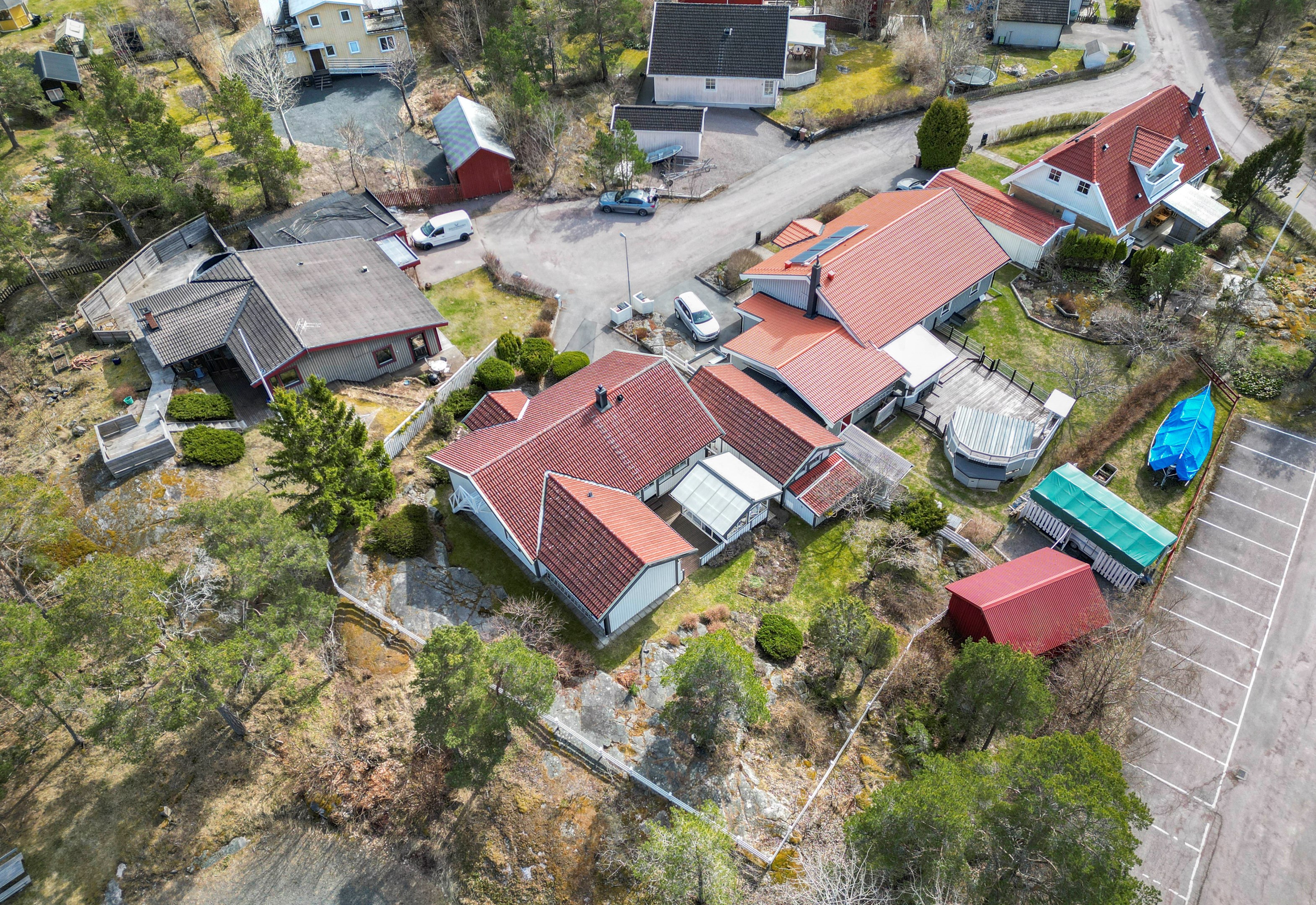 Bostadsbild från Snöbärvägen 5, Till salu i Öregrund, Östhammar