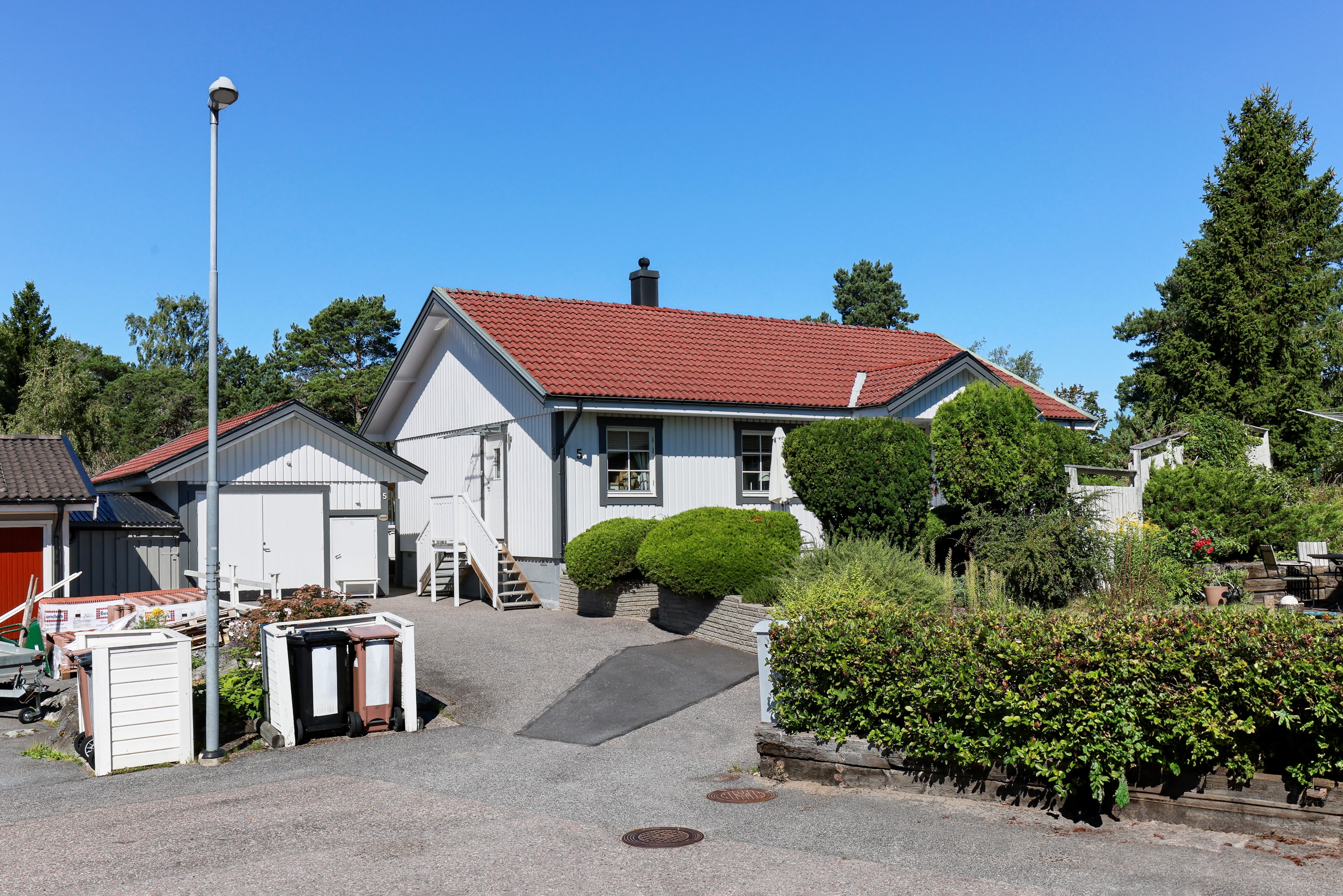 Bostadsbild från Snöbärvägen 5, Till salu i Öregrund, Östhammar