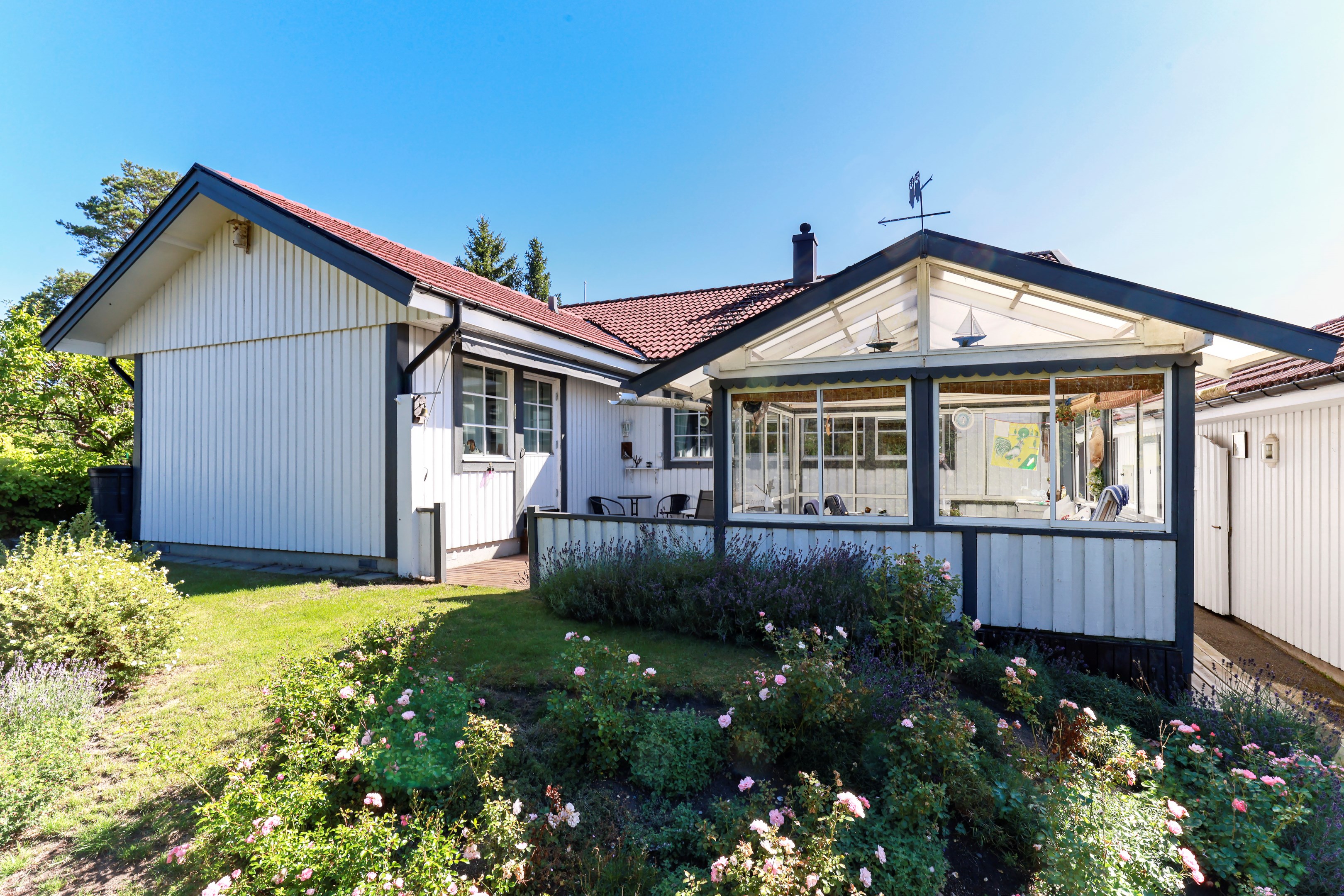 Bostadsbild från Snöbärvägen 5, Till salu i Öregrund, Östhammar
