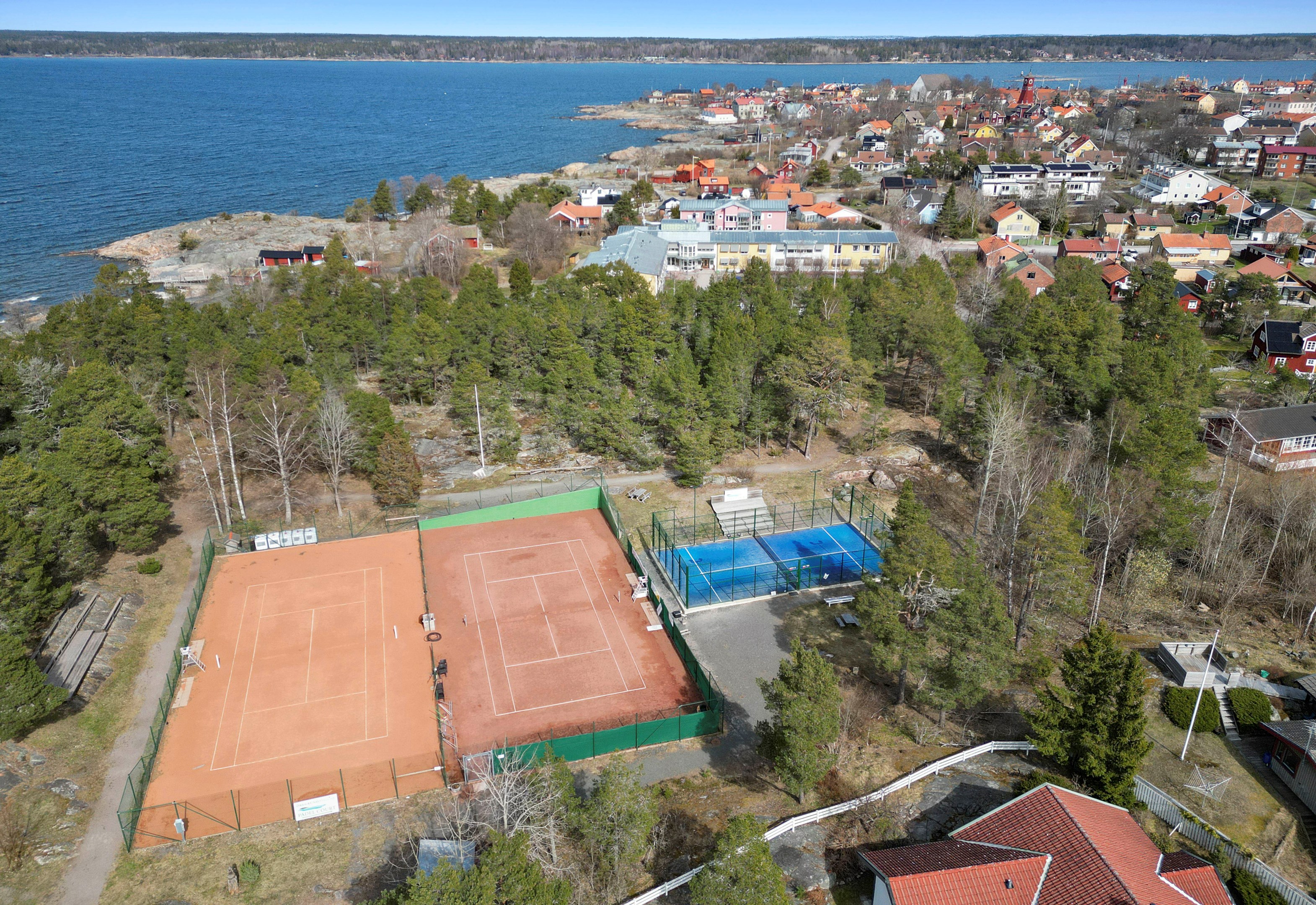 Bostadsbild från Snöbärvägen 5, Till salu i Öregrund, Östhammar