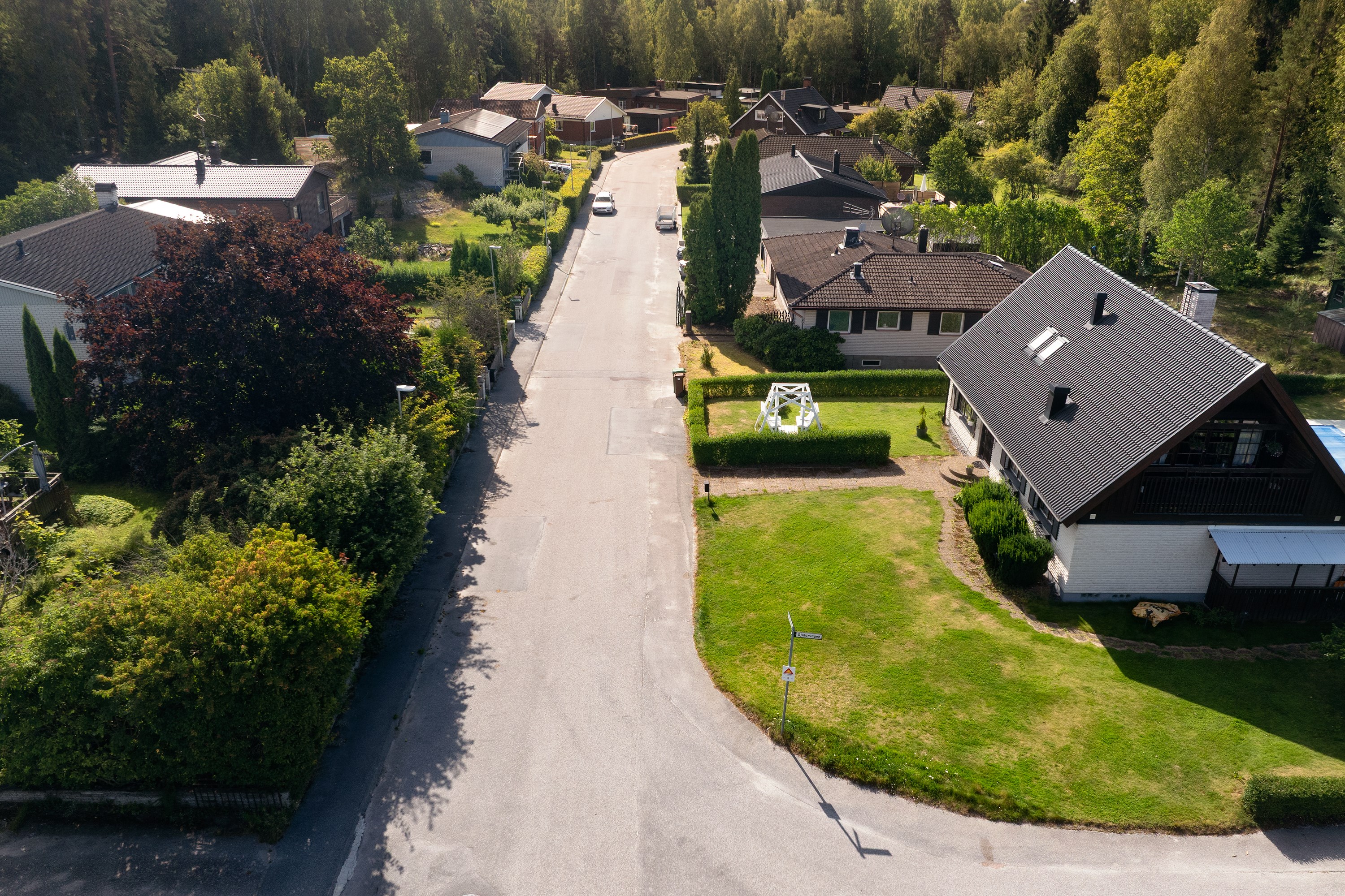 Bostadsbild från Plåtslagarvägen 80, Såld i Tullinge Skog, Botkyrka
