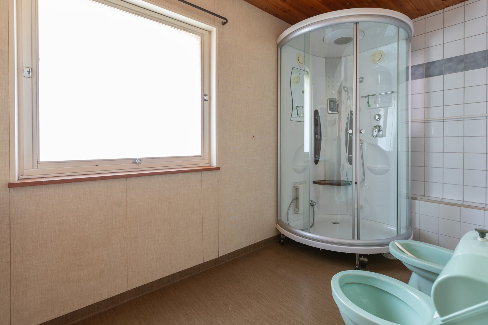 Bostadsbild från Plåtslagarvägen 80, Såld i Tullinge Skog, Botkyrka