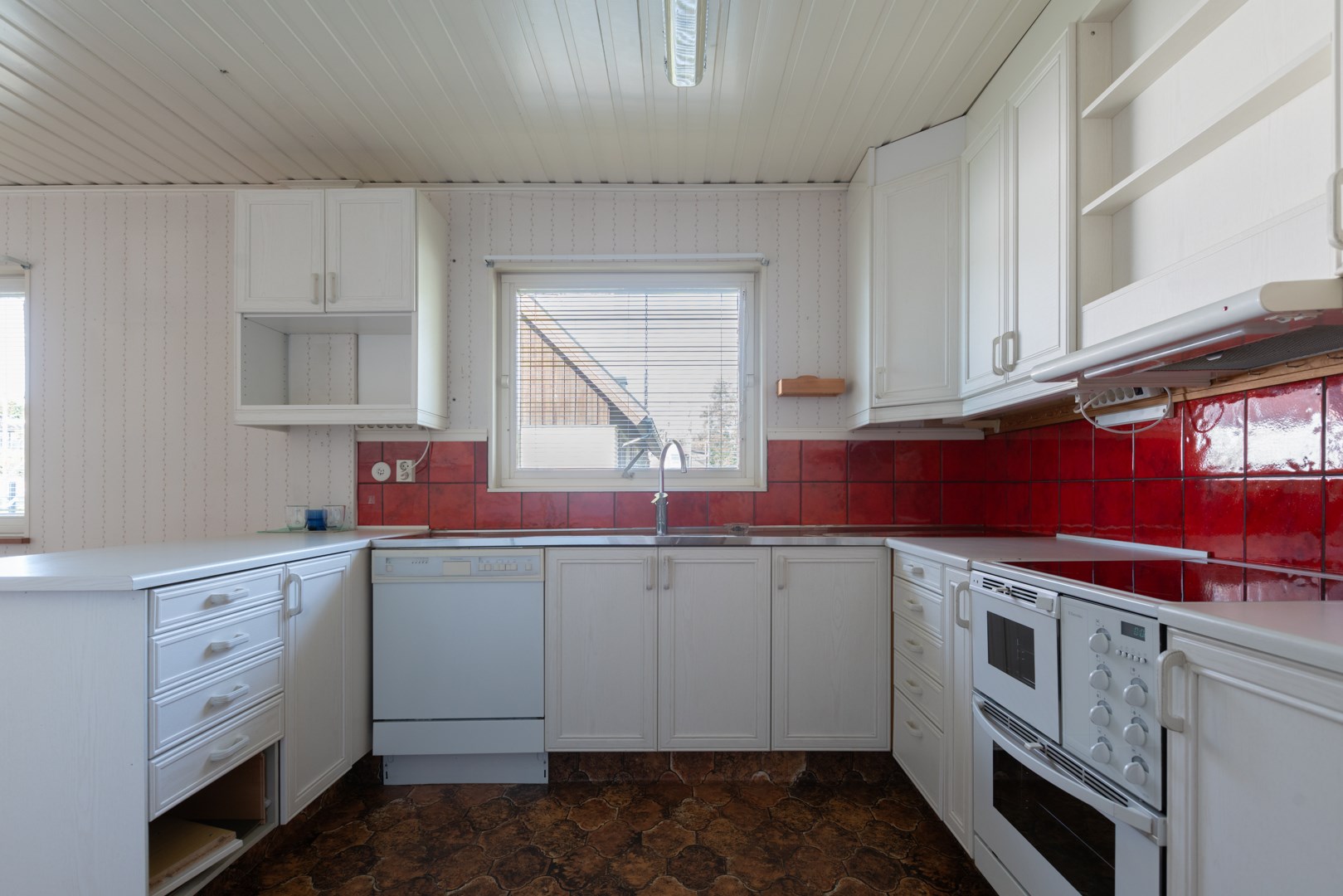 Bostadsbild från Plåtslagarvägen 80, Såld i Tullinge Skog, Botkyrka