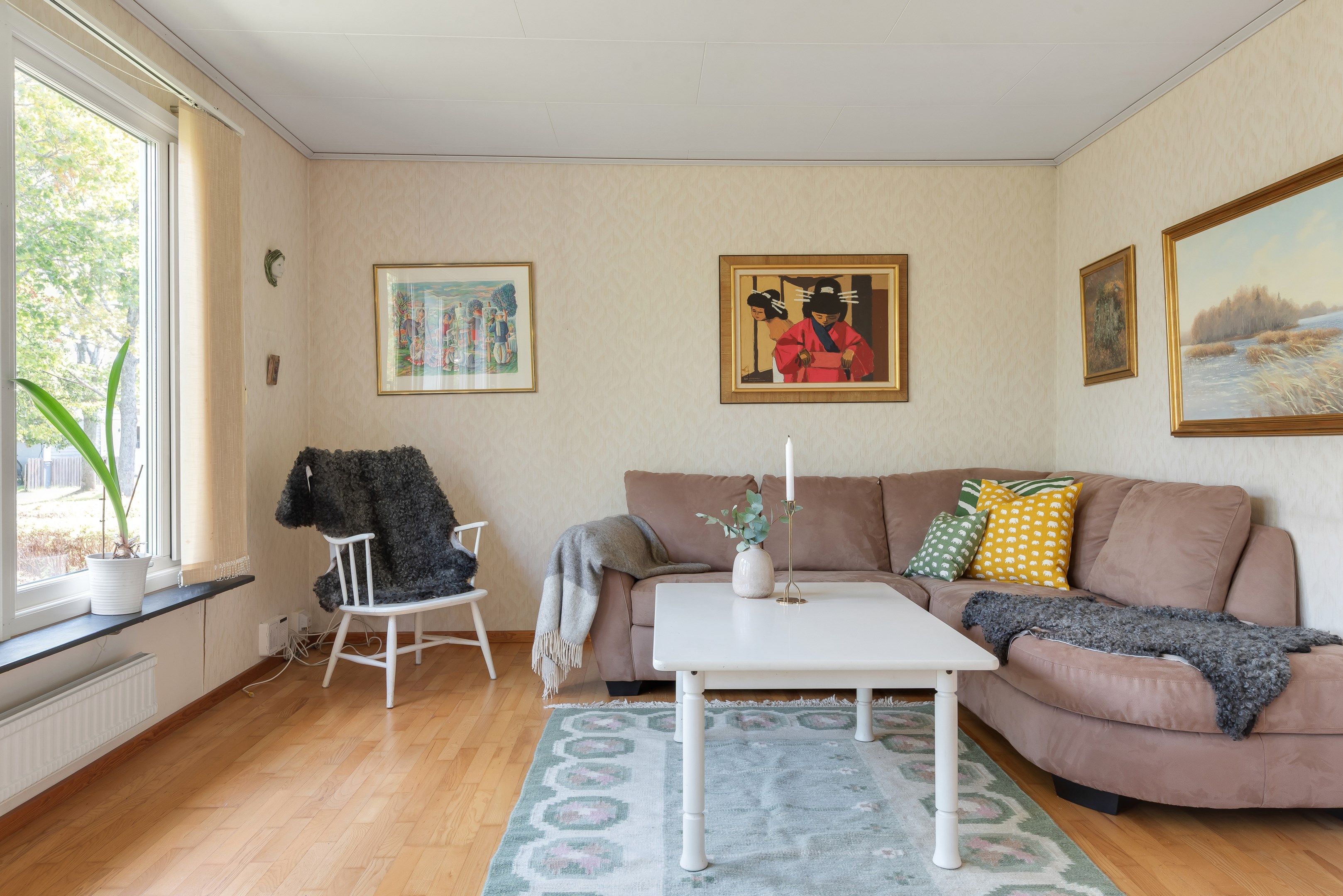 Bostadsbild från Timjansgatan 99, Såld i Årsta, Uppsala