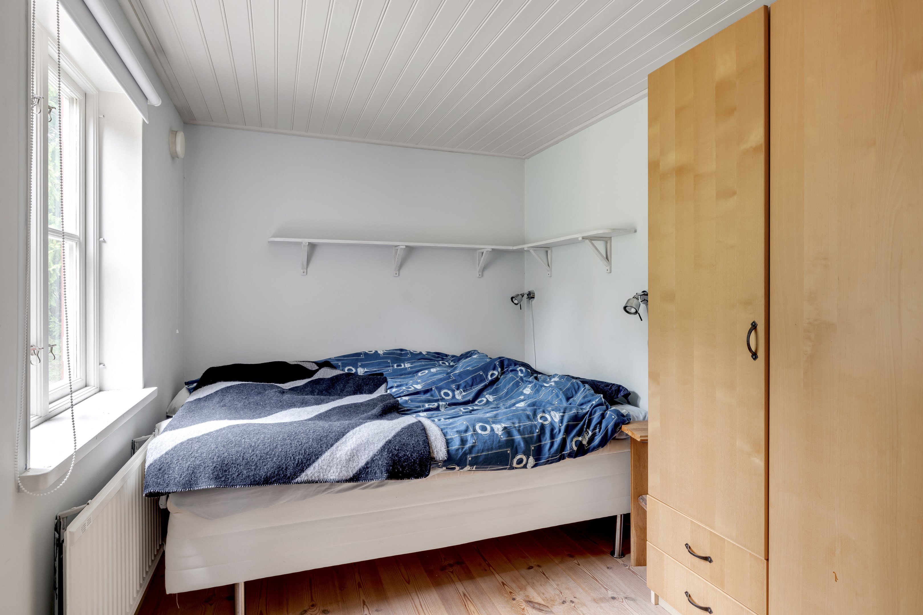 Bostadsbild från Strandvägen 16, Såld i Stenskär, Östhammar