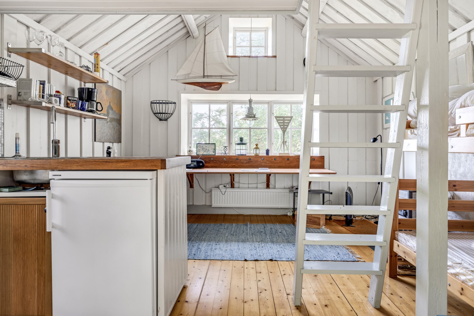 Bostadsbild från Strandvägen 16, Såld i Stenskär, Östhammar