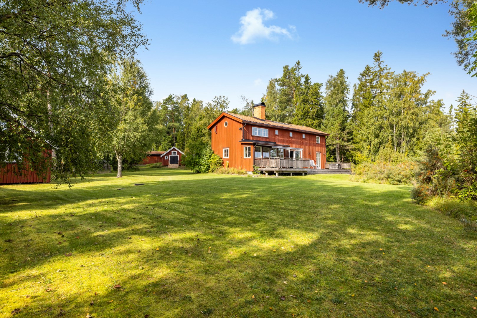 Bostadsbild från Strandvägen 16, Såld i Stenskär, Östhammar