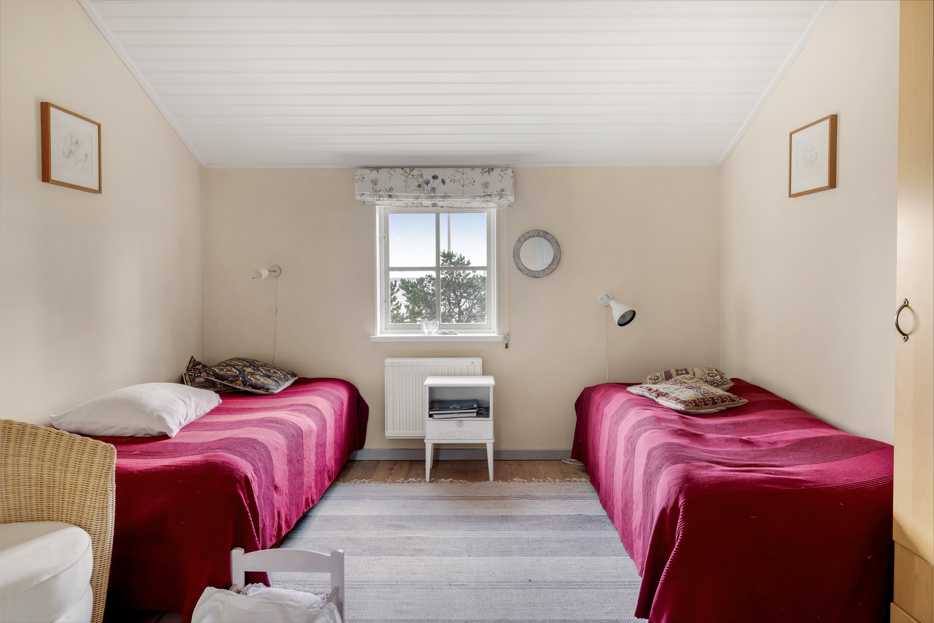 Bostadsbild från Strandvägen 16, Såld i Stenskär, Östhammar