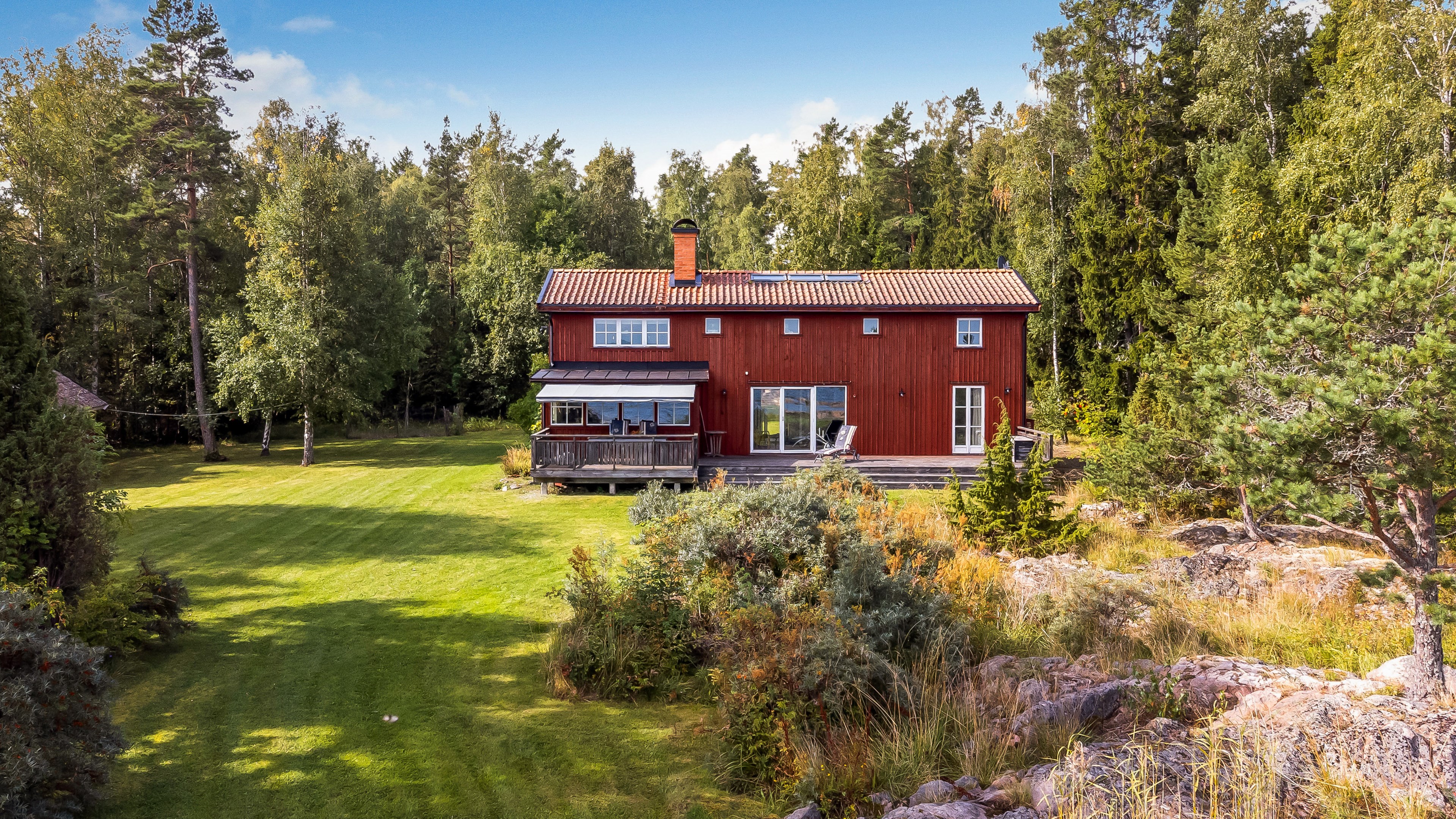Bostadsbild från Strandvägen 16, Såld i Stenskär, Östhammar