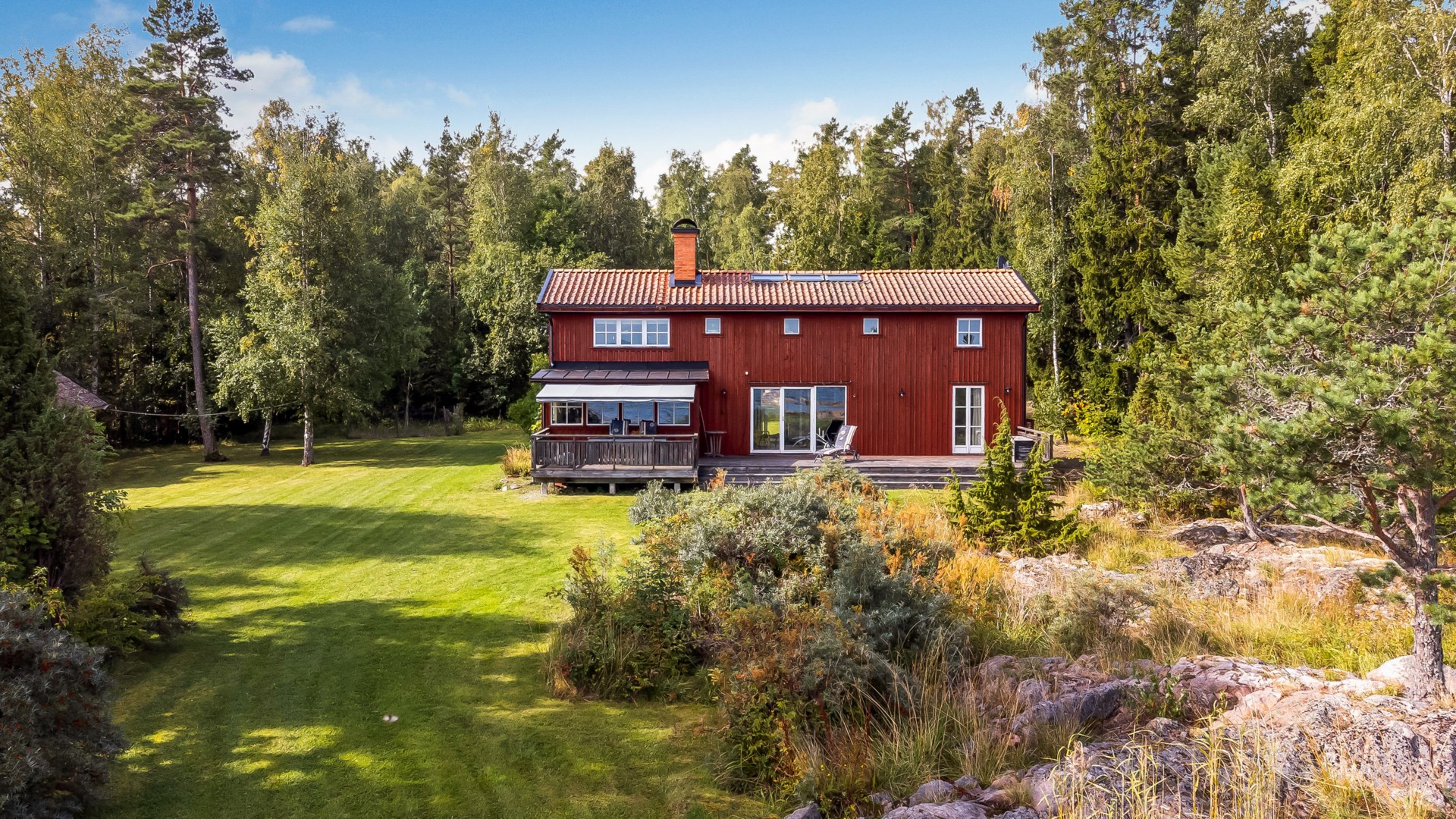 Bostadsbild från Strandvägen 16, Såld i Stenskär, Östhammar