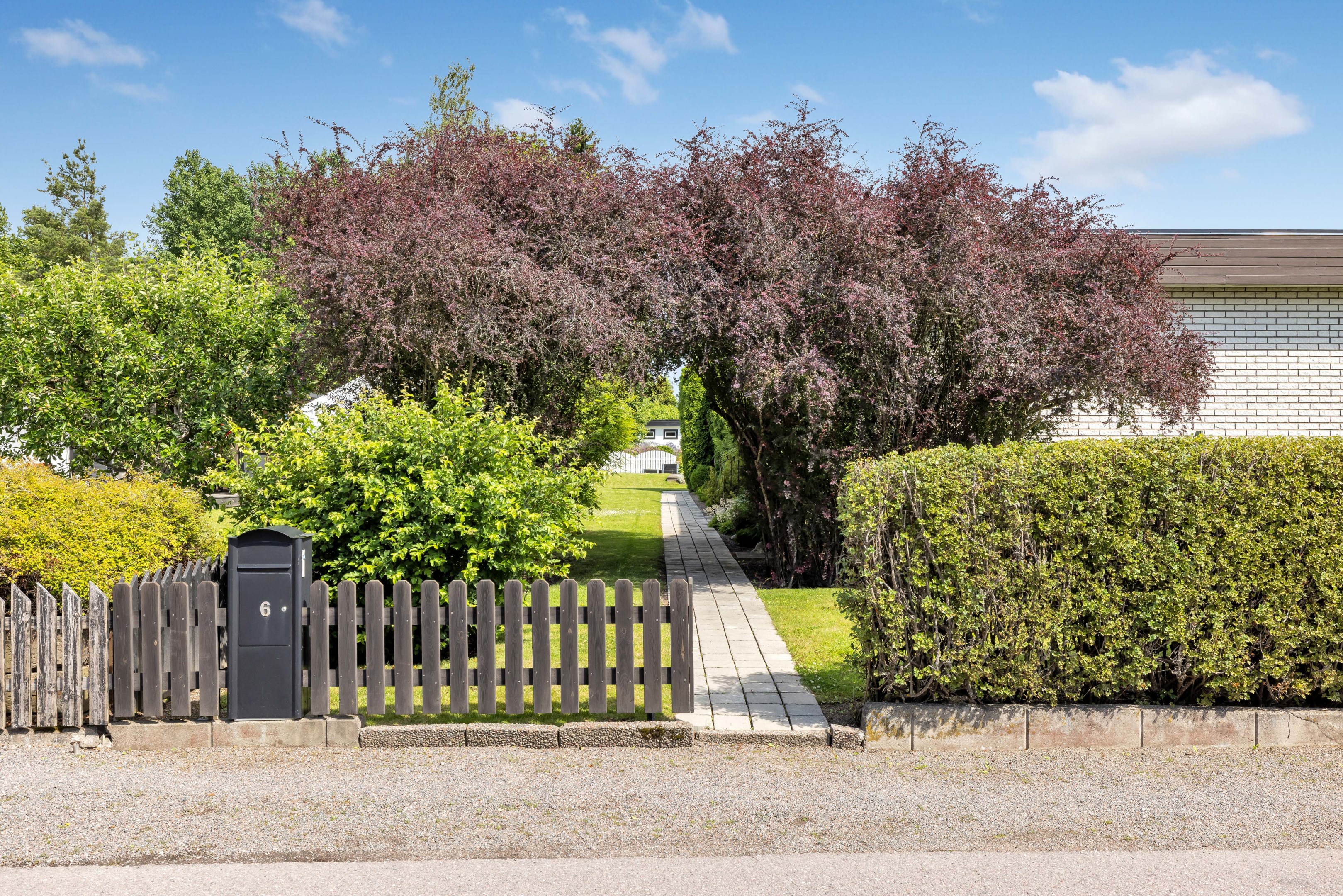 Bostadsbild från Enbärsgränd 6, Såld i Björklinge, Uppsala