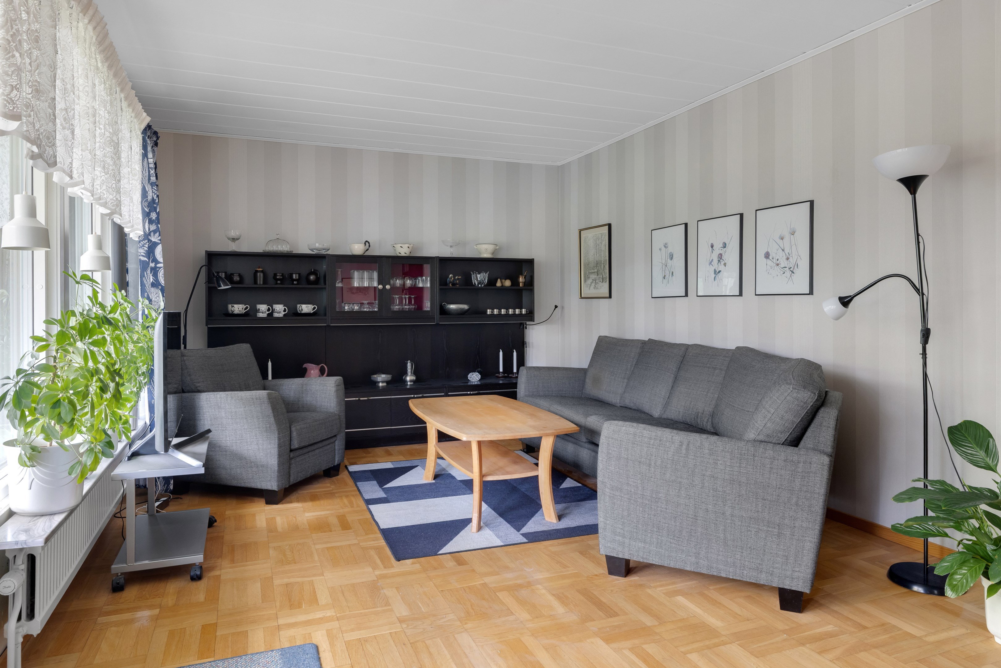 Bostadsbild från Enbärsgränd 6, Såld i Björklinge, Uppsala