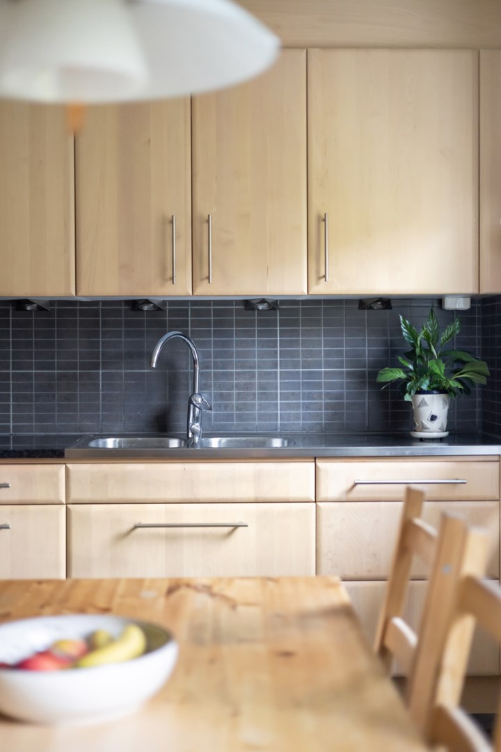 Bostadsbild från Enbärsgränd 6, Såld i Björklinge, Uppsala