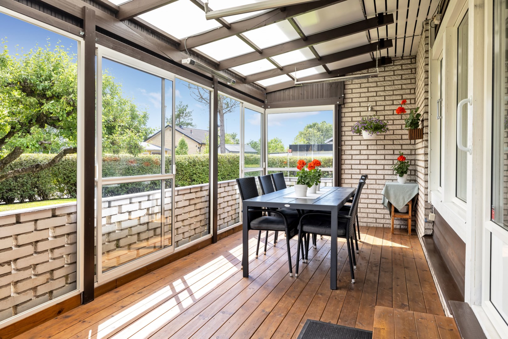 Bostadsbild från Enbärsgränd 6, Såld i Björklinge, Uppsala