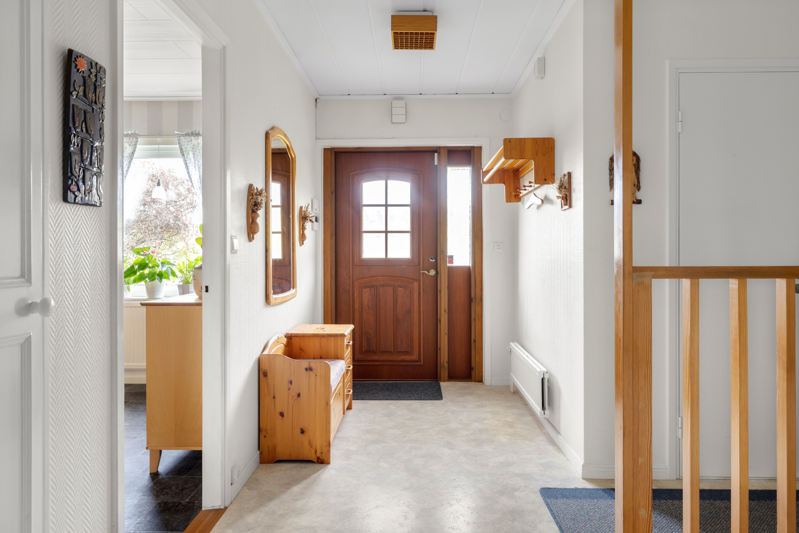 Bostadsbild från Enbärsgränd 6, Såld i Björklinge, Uppsala