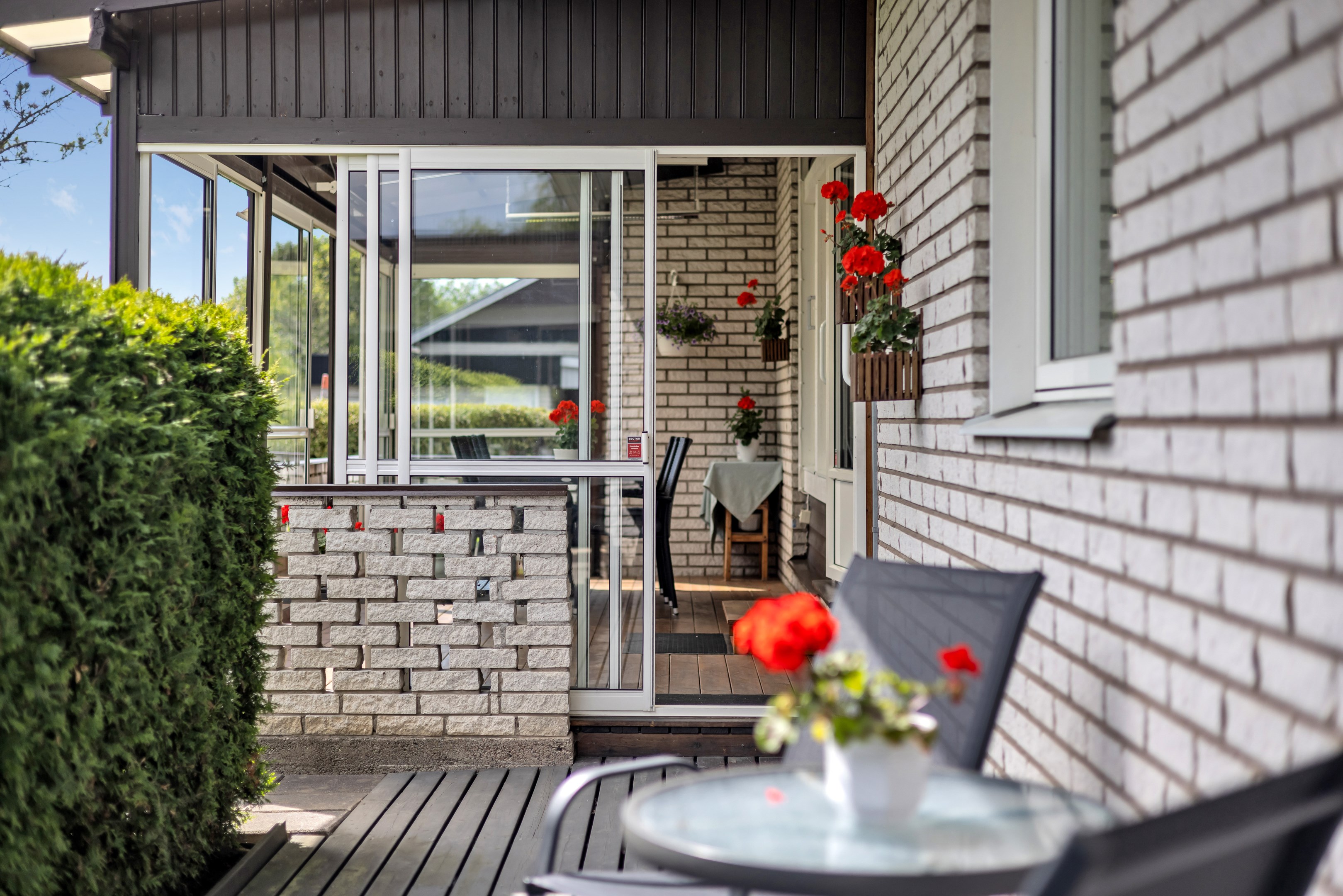 Bostadsbild från Enbärsgränd 6, Såld i Björklinge, Uppsala