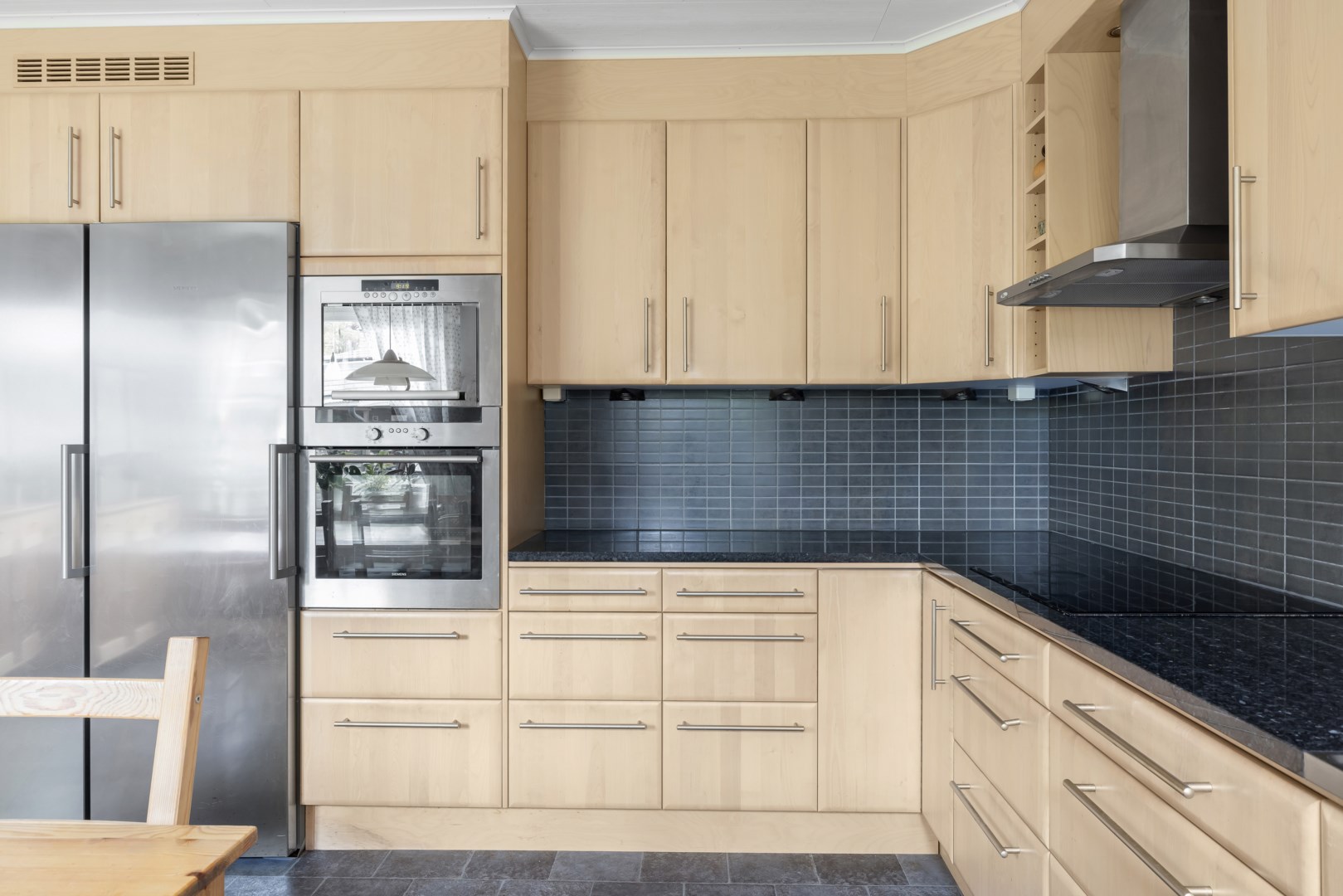 Bostadsbild från Enbärsgränd 6, Såld i Björklinge, Uppsala