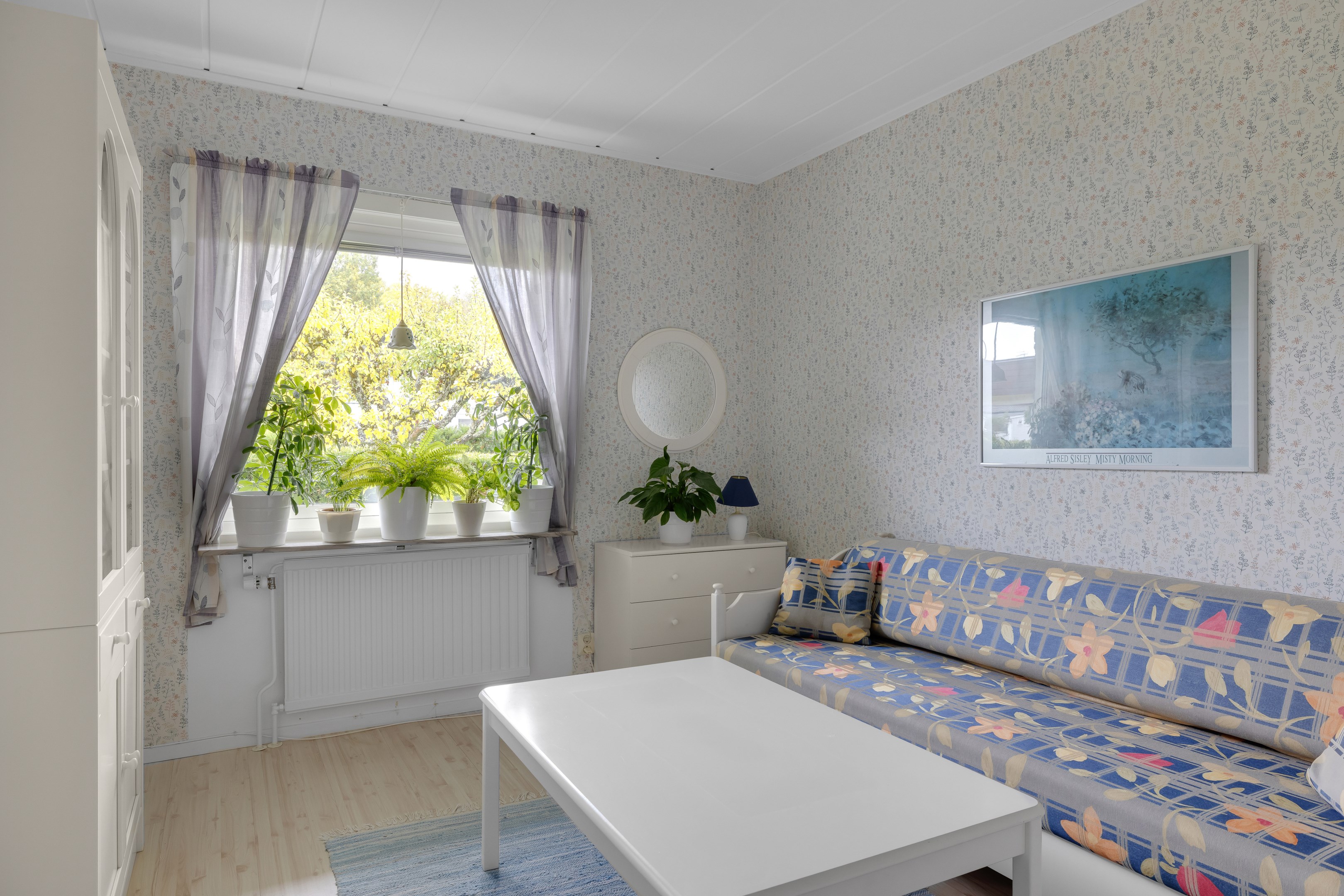 Bostadsbild från Enbärsgränd 6, Såld i Björklinge, Uppsala