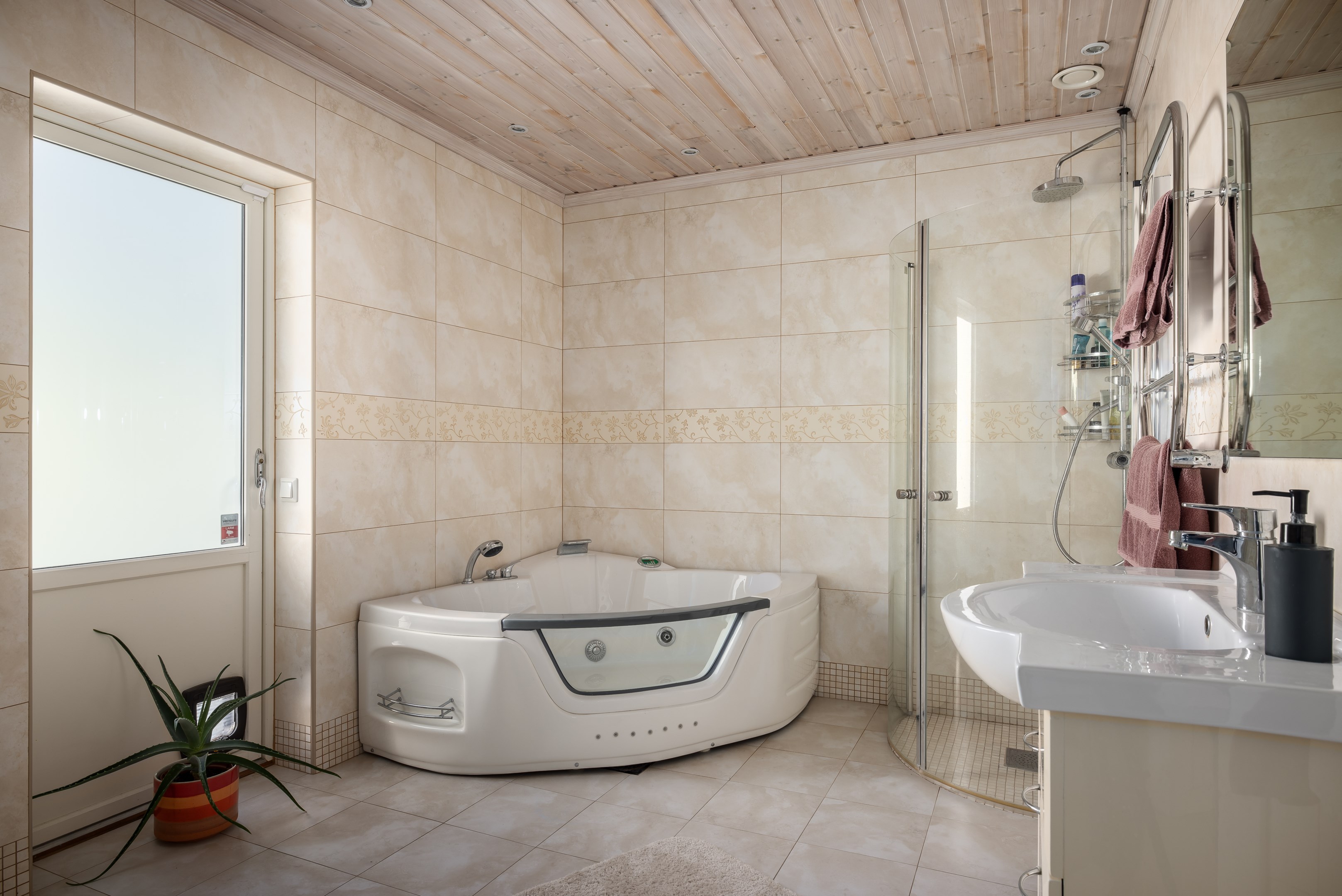 Bostadsbild från Abborrkroksvägen 72, Såld i Vindö, Värmdö