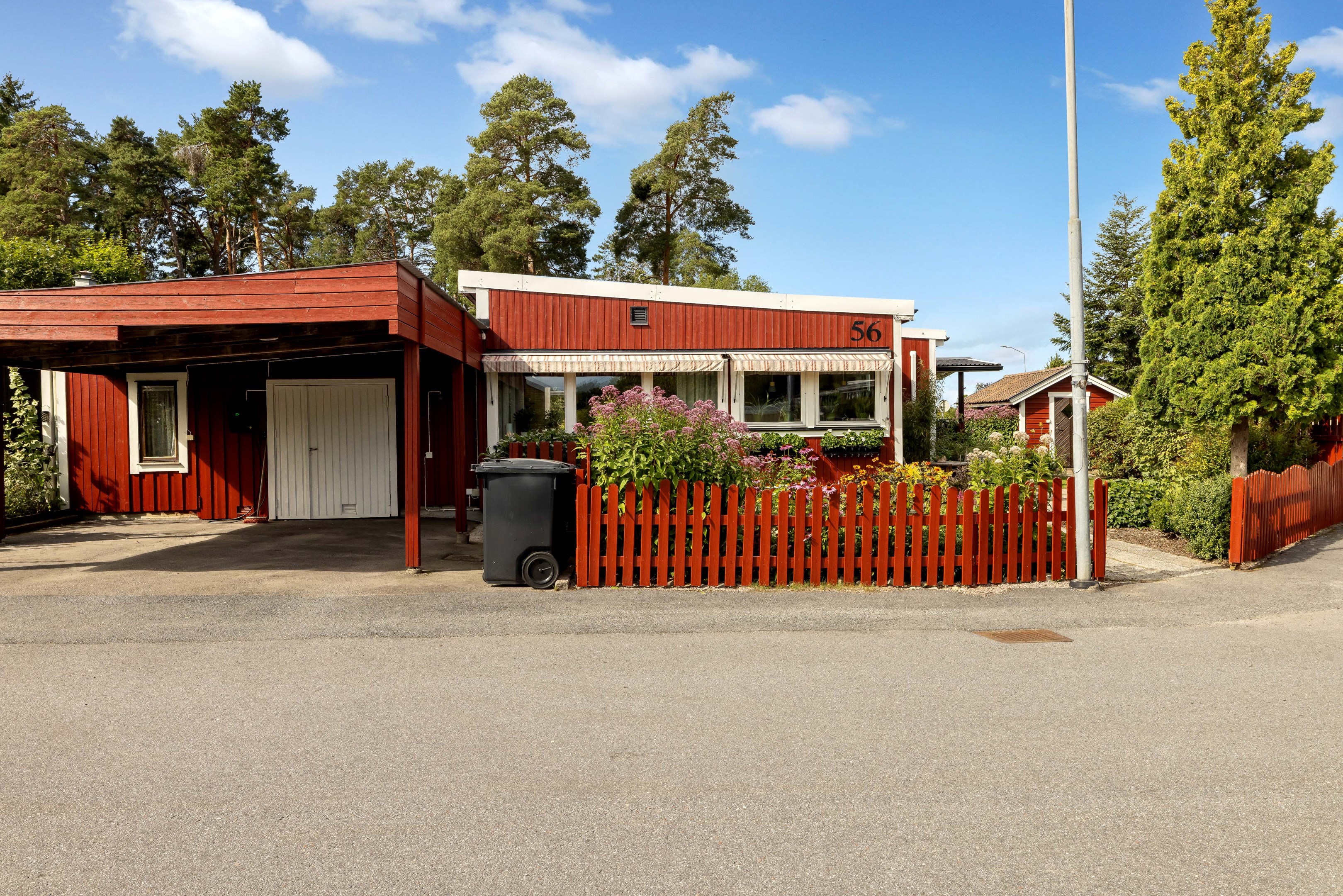 Bostadsbild från Svedbovägen 56, Kommande i Vänge, Uppsala