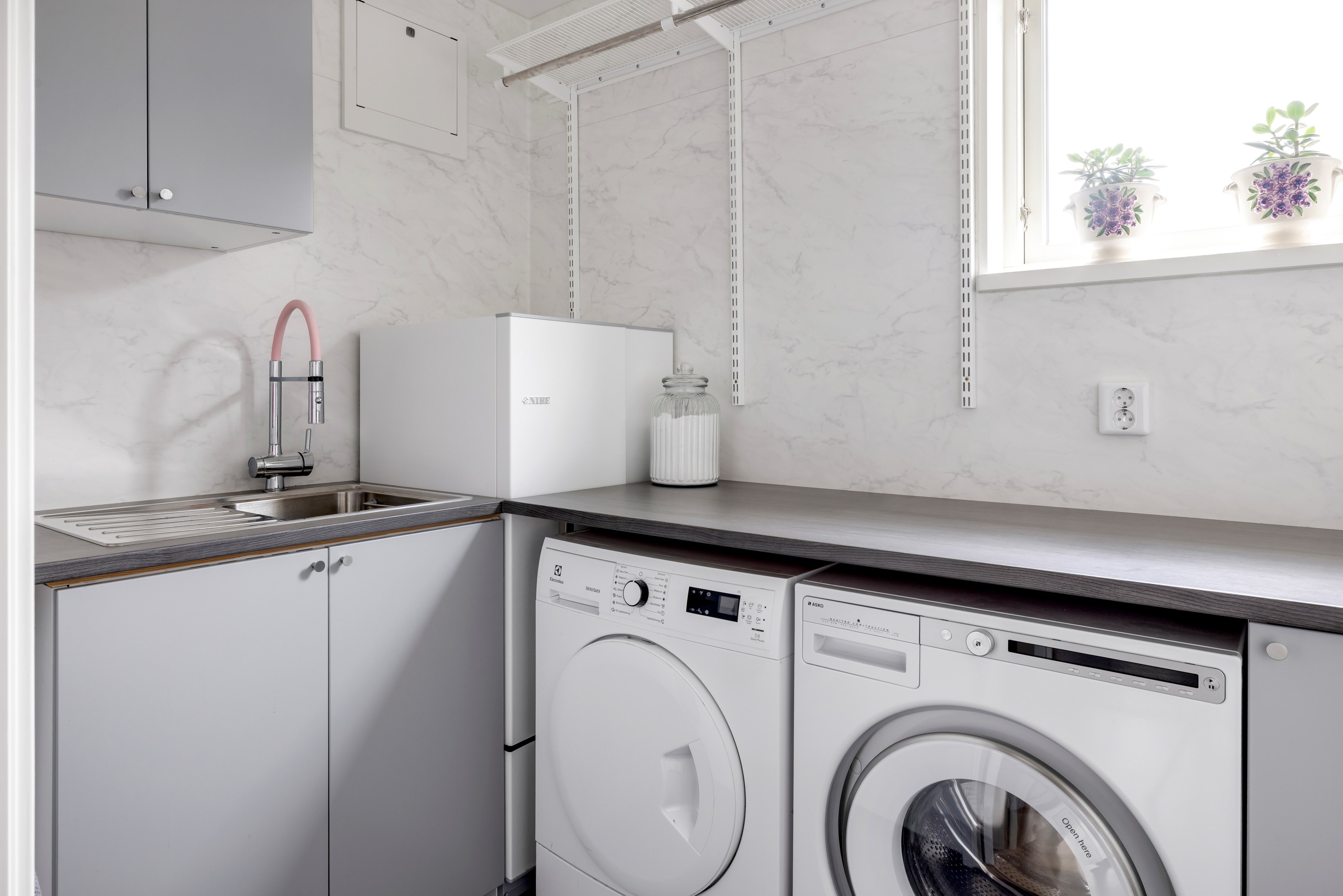 Bostadsbild från Svedbovägen 56, Kommande i Vänge, Uppsala