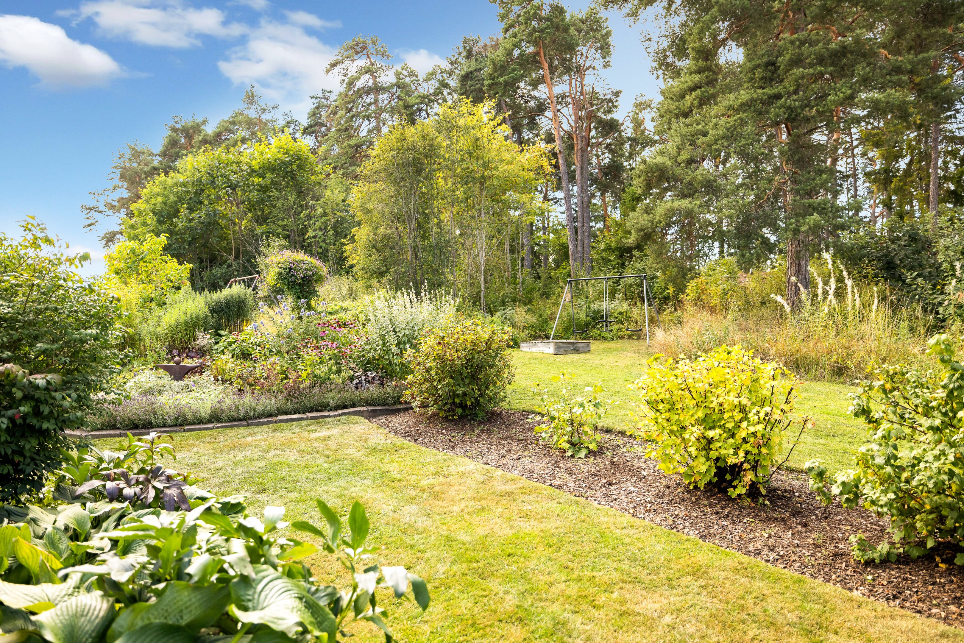 Bostadsbild från Svedbovägen 56, Kommande i Vänge, Uppsala