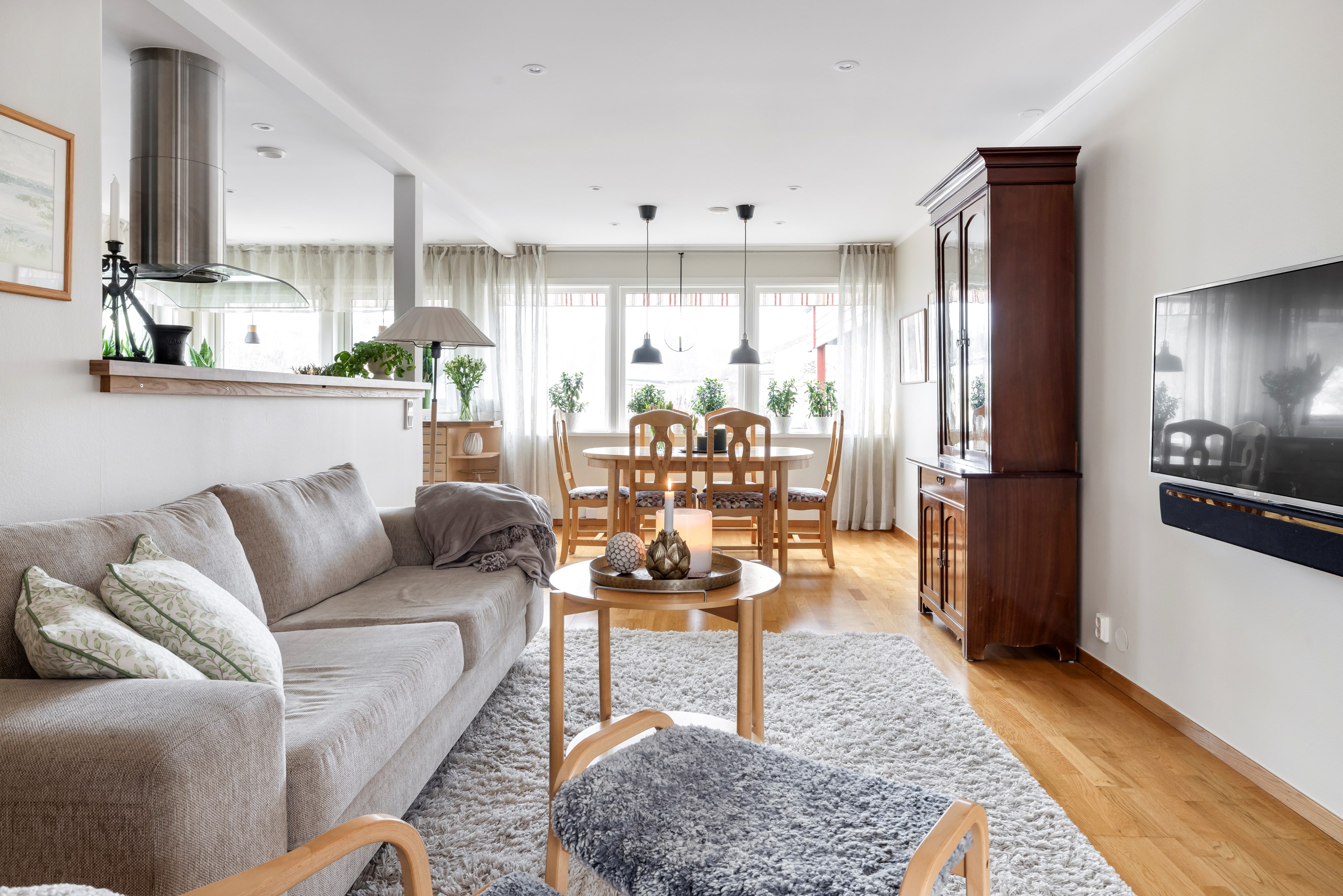 Bostadsbild från Svedbovägen 56, Kommande i Vänge, Uppsala