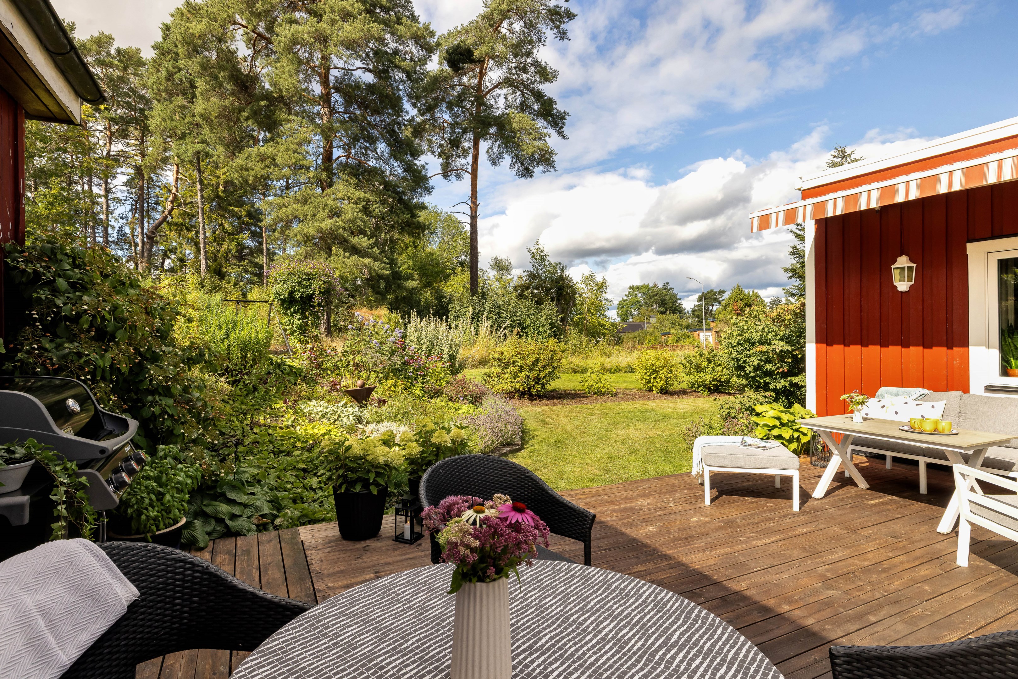 Bostadsbild från Svedbovägen 56, Kommande i Vänge, Uppsala