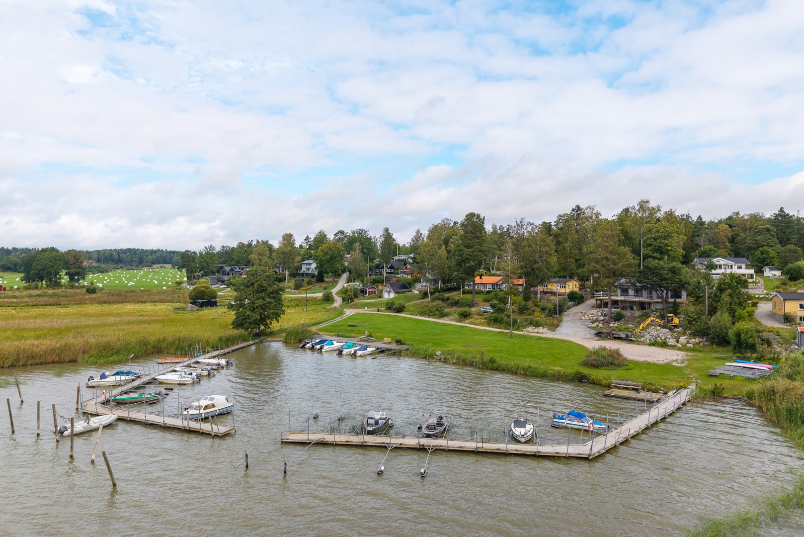 Bostadsbild från Lybecks strandväg 25, Såld i Lybeck/Kärrbo, Västerås