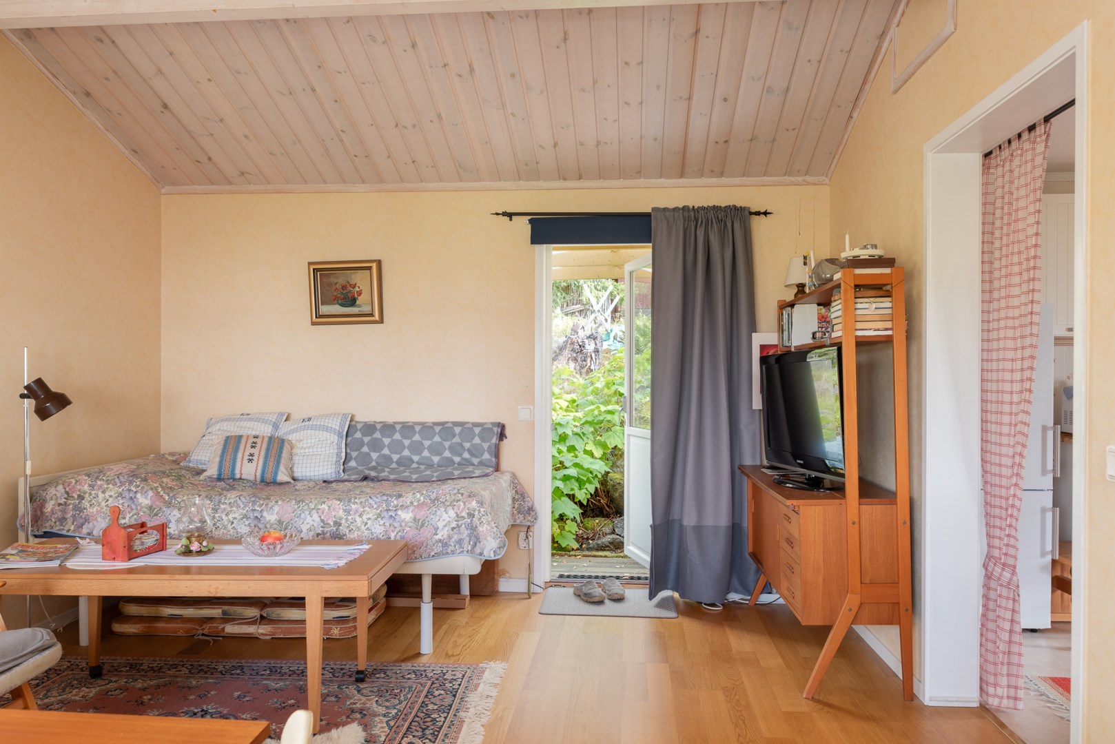 Bostadsbild från Lybecks strandväg 25, Såld i Lybeck/Kärrbo, Västerås