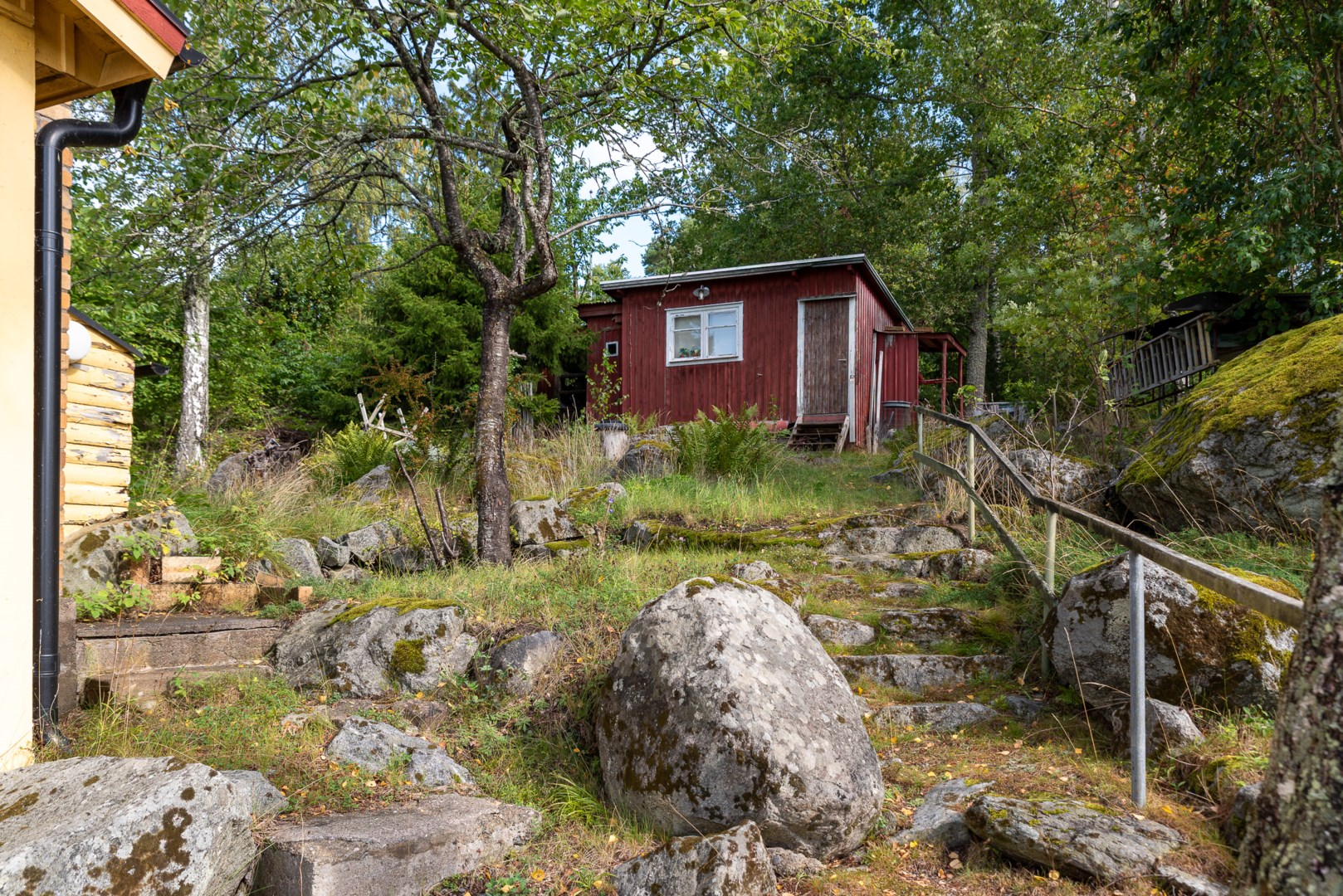 Bostadsbild från Lybecks strandväg 25, Såld i Lybeck/Kärrbo, Västerås